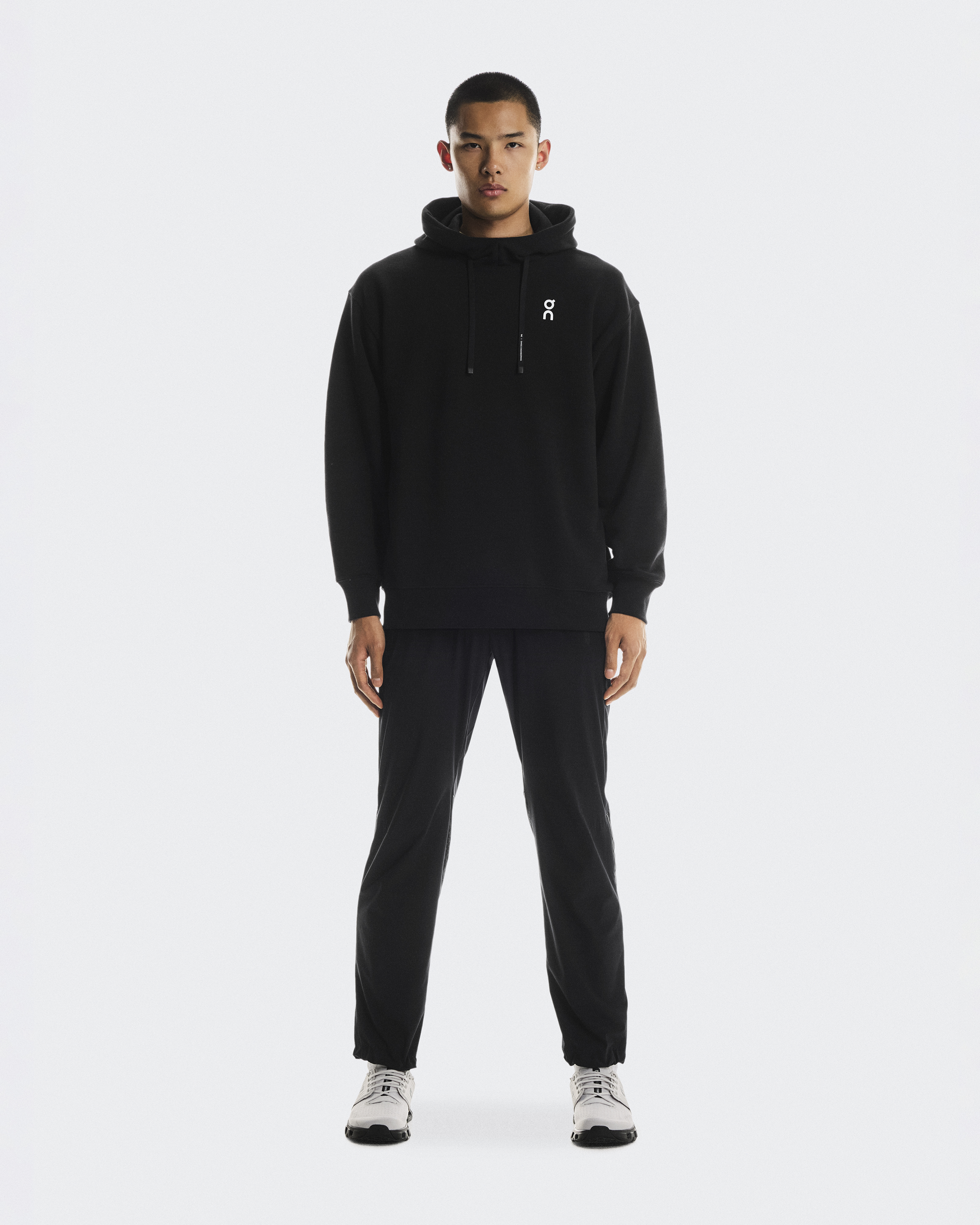 Men's Club Hoodie Graphic | Black | On Japan