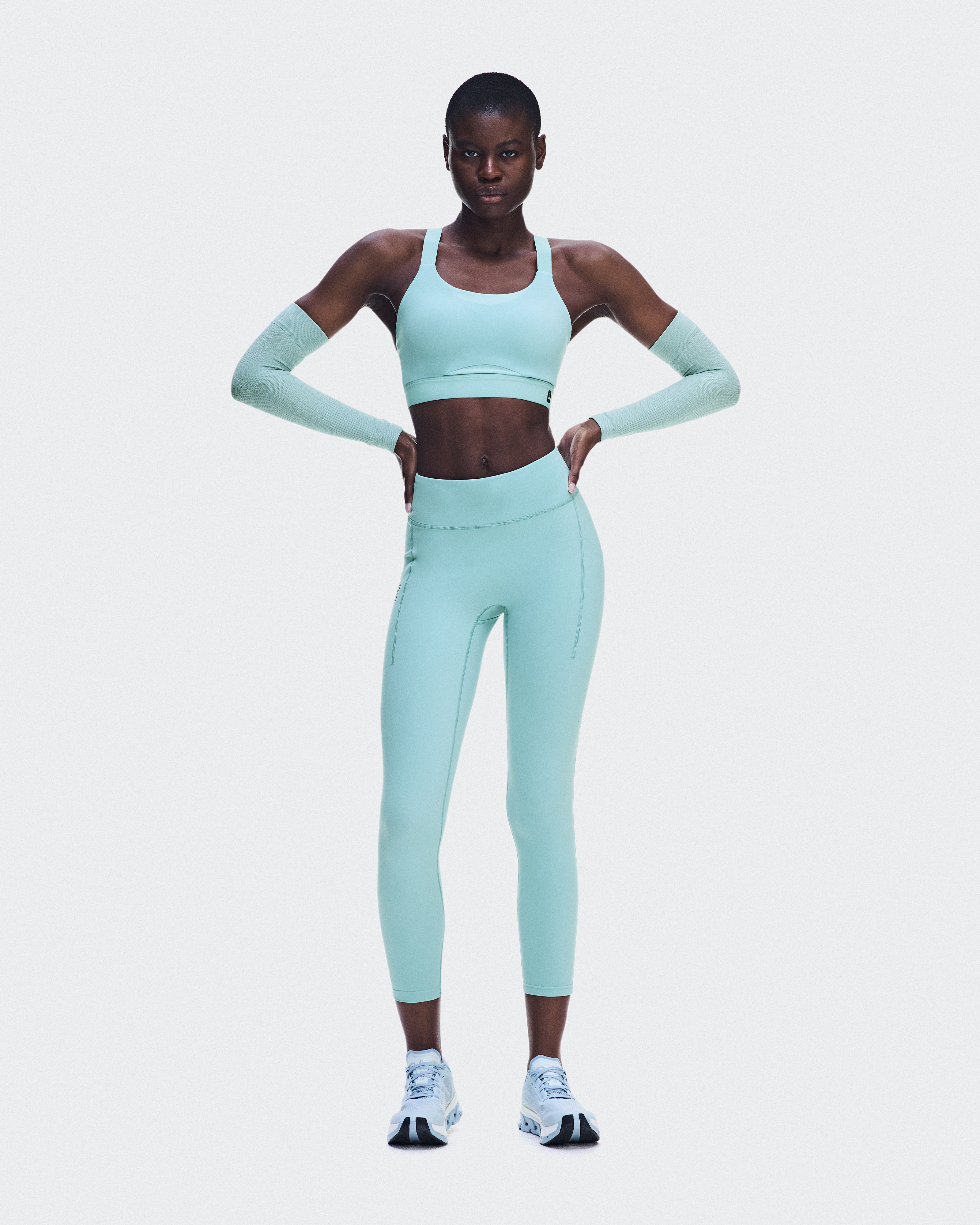 Performance Bra in Aquamarine