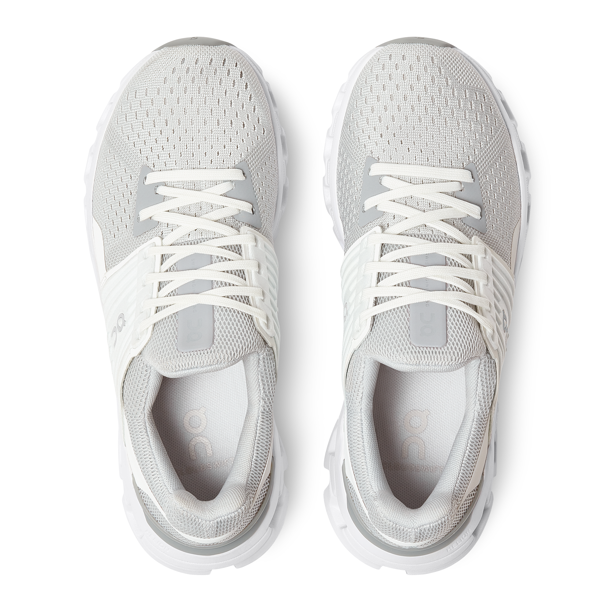 On Cloudswift Glacier & White Feminino Corrida de rua Tênis