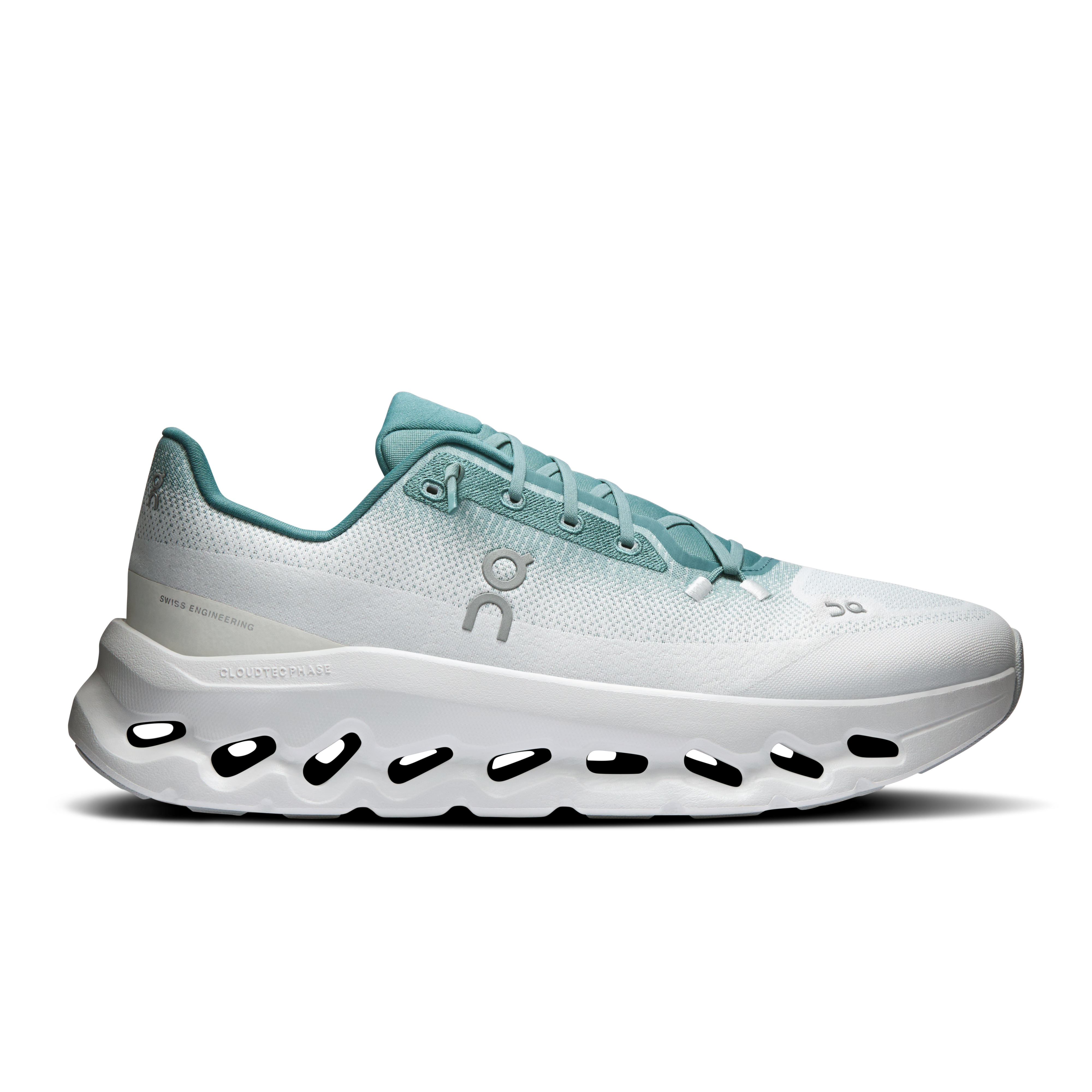 Cloudtilt Lifestyle Shoe in Tide/White
