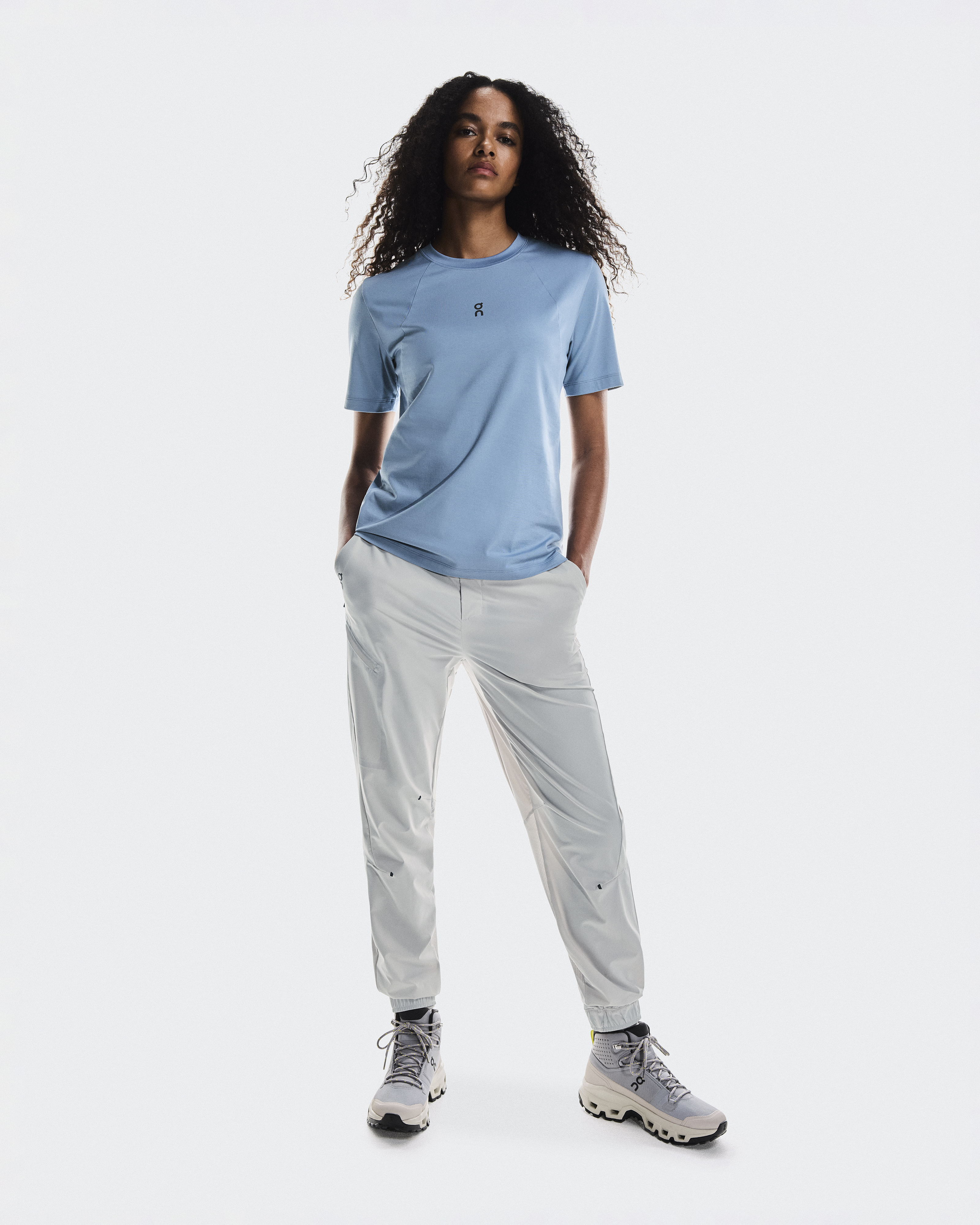 【ポイント10倍】 Women's Trek Pants: Lightweight pants for hiking | On United ウォーキング・ランニングウェア