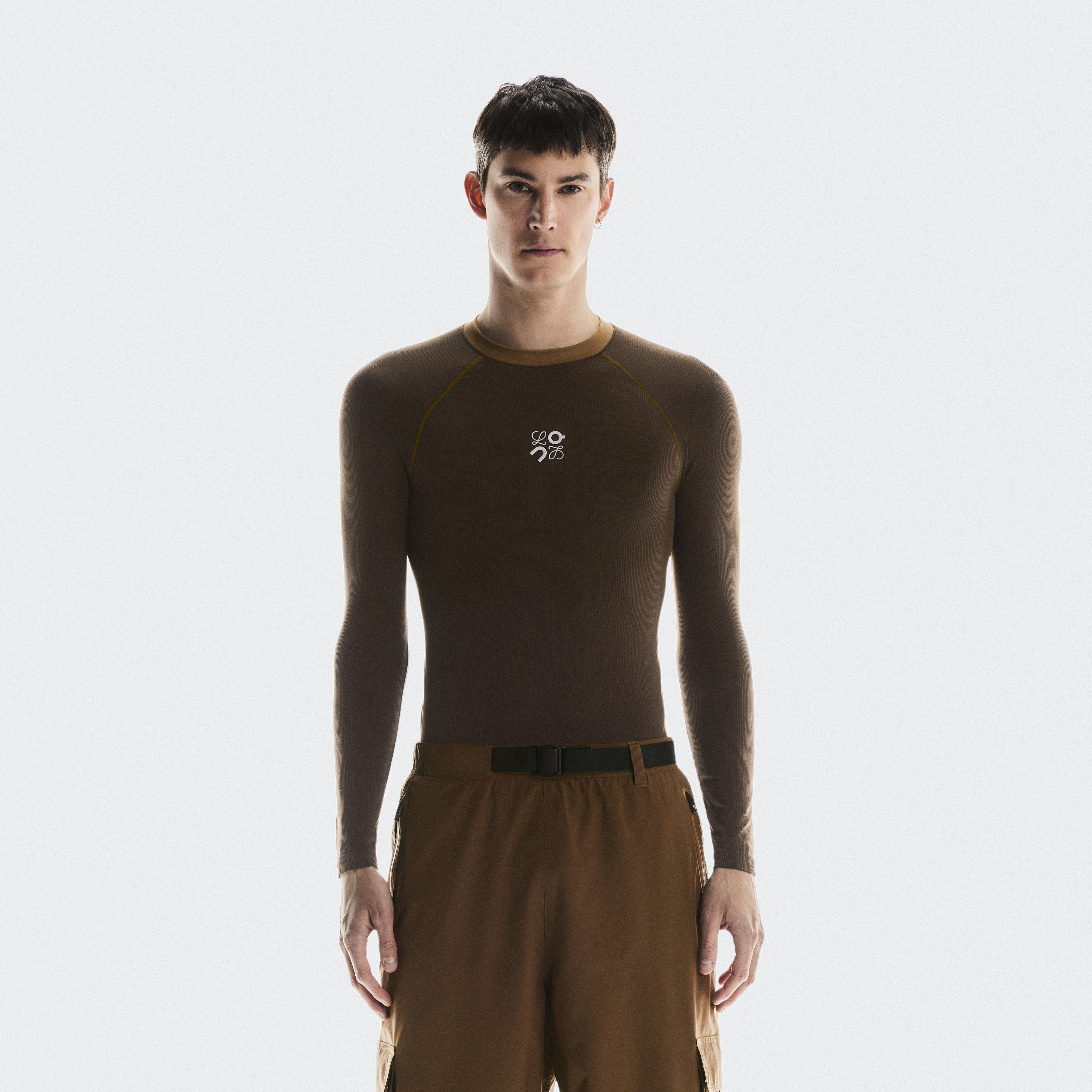 【ロエベ×On】ランニングパンツセット ウィメンズ XS ウィメンズ Track Pants LOEWE | On 日本