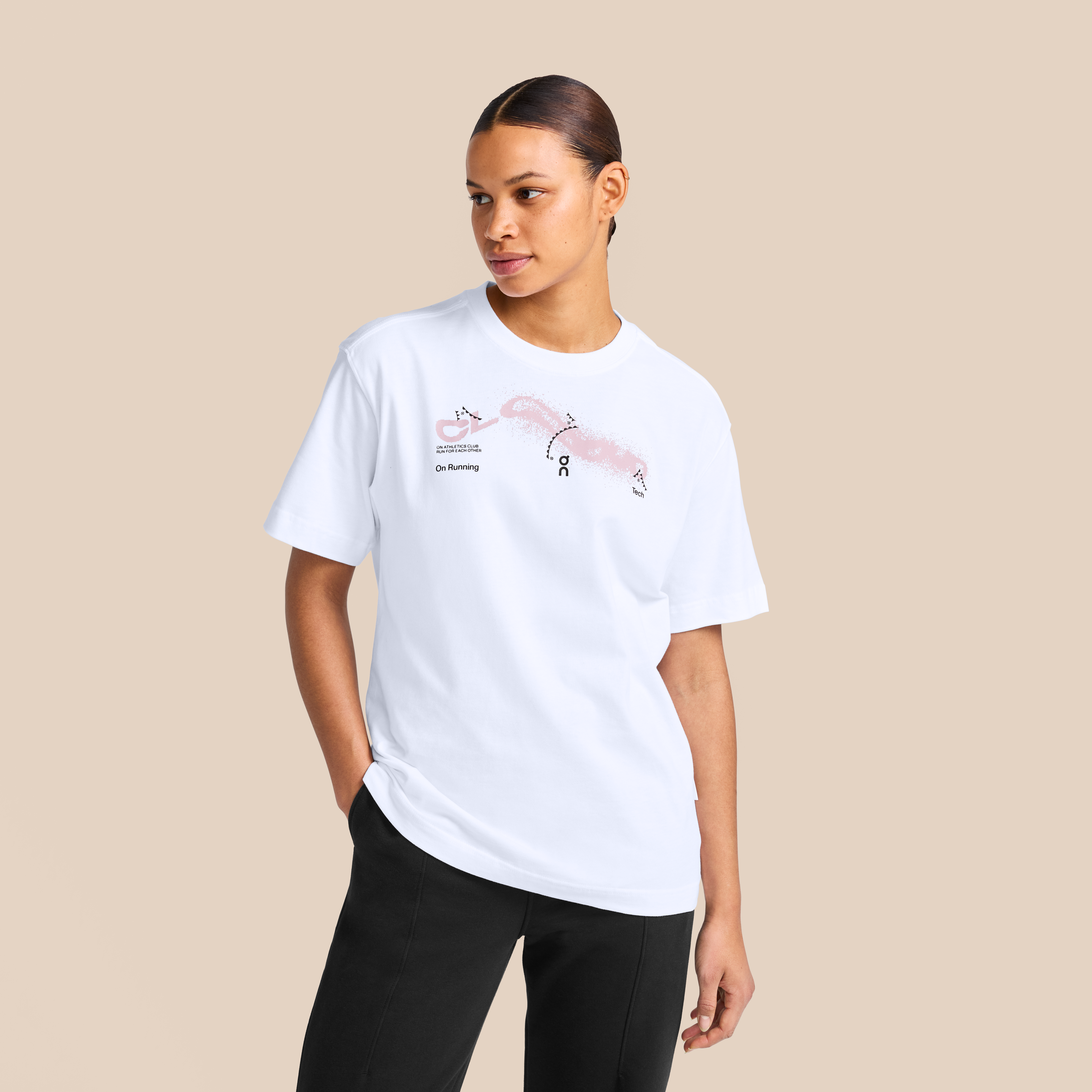 On Club-T Cloud White Women All-day wear, recovery, graphics Tops and t-shirts