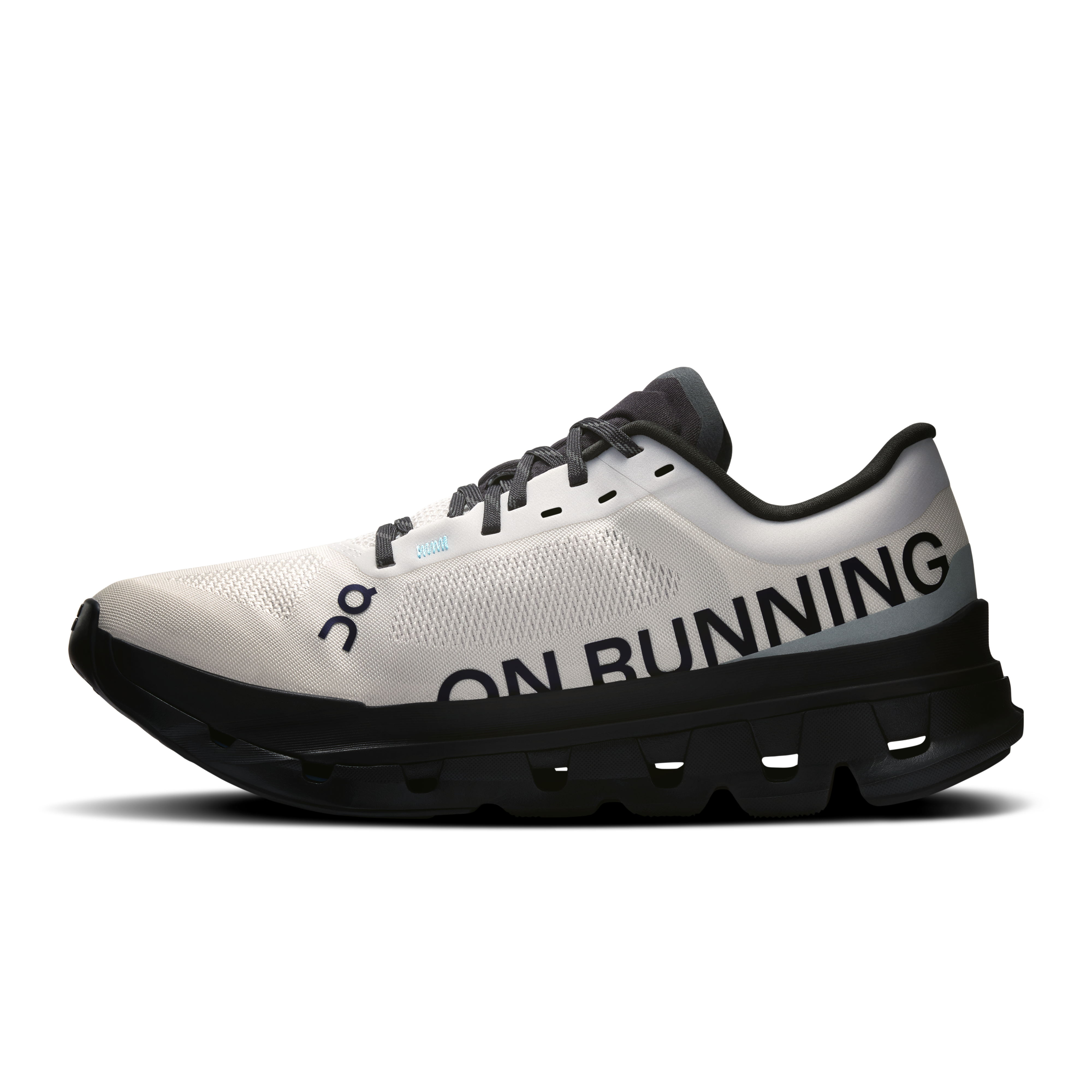 On Cloudflow 5 Lumos Glacier & Black Feminino Corrida de rua Tênis