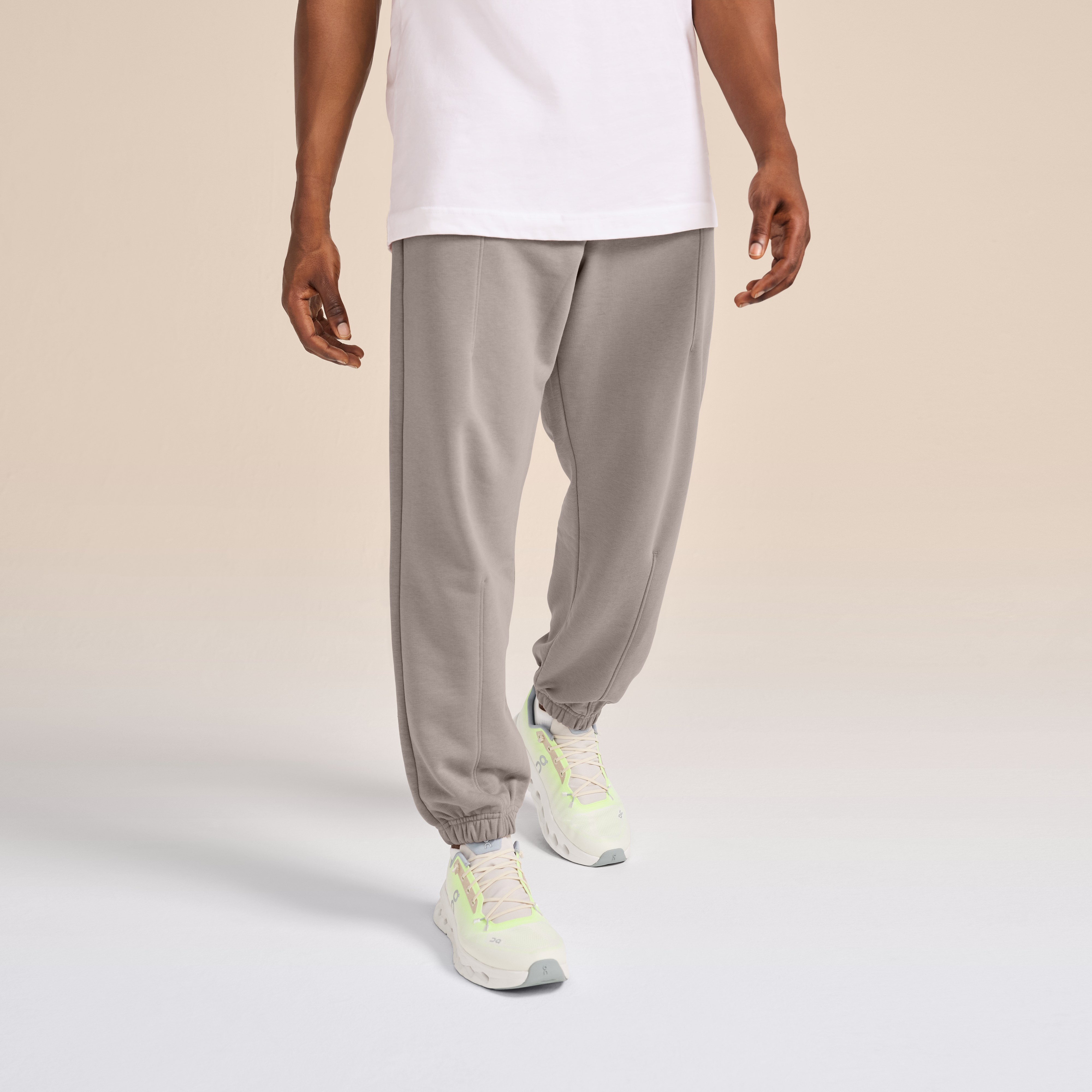 On Club Pant Grey Men Travel, recovery, all-day wear Pants
