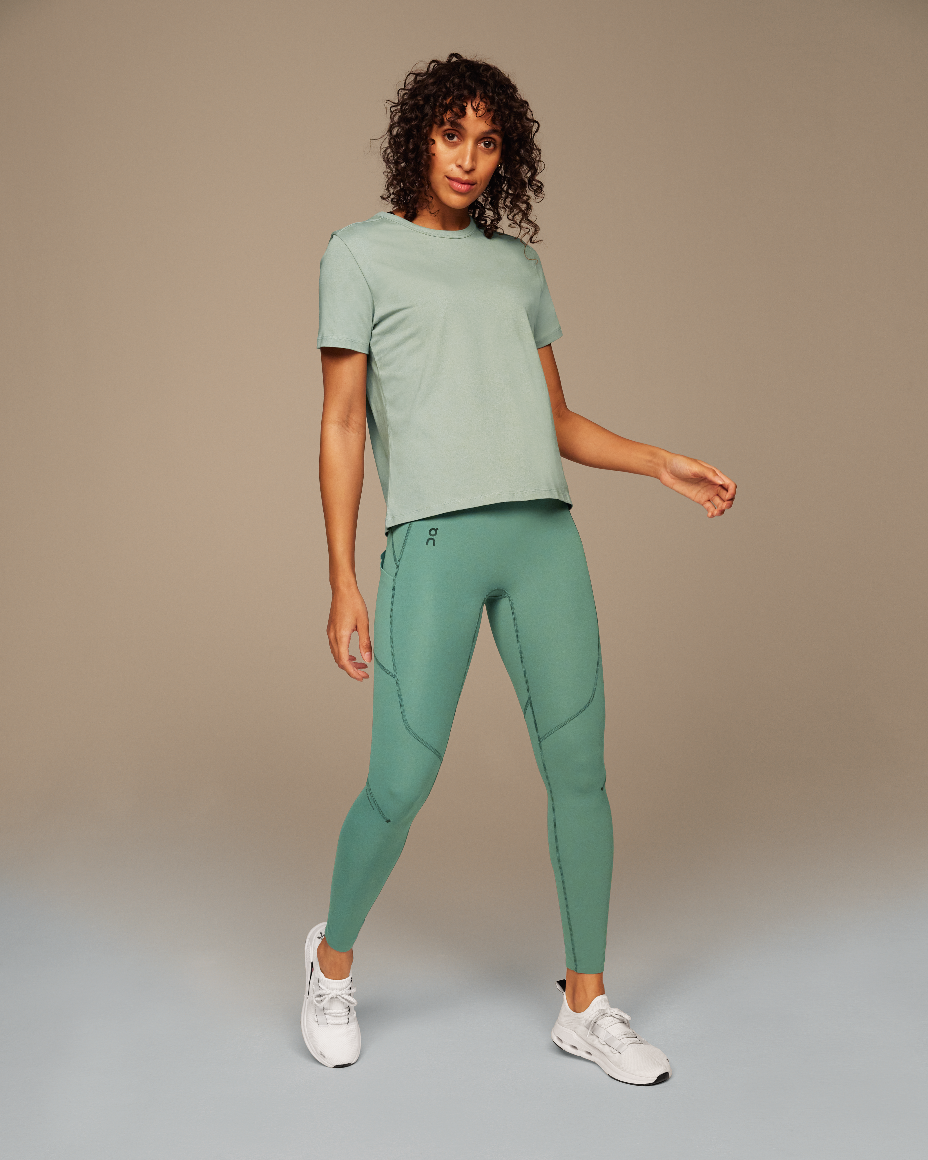 On On-T Moss Damen Oberteile