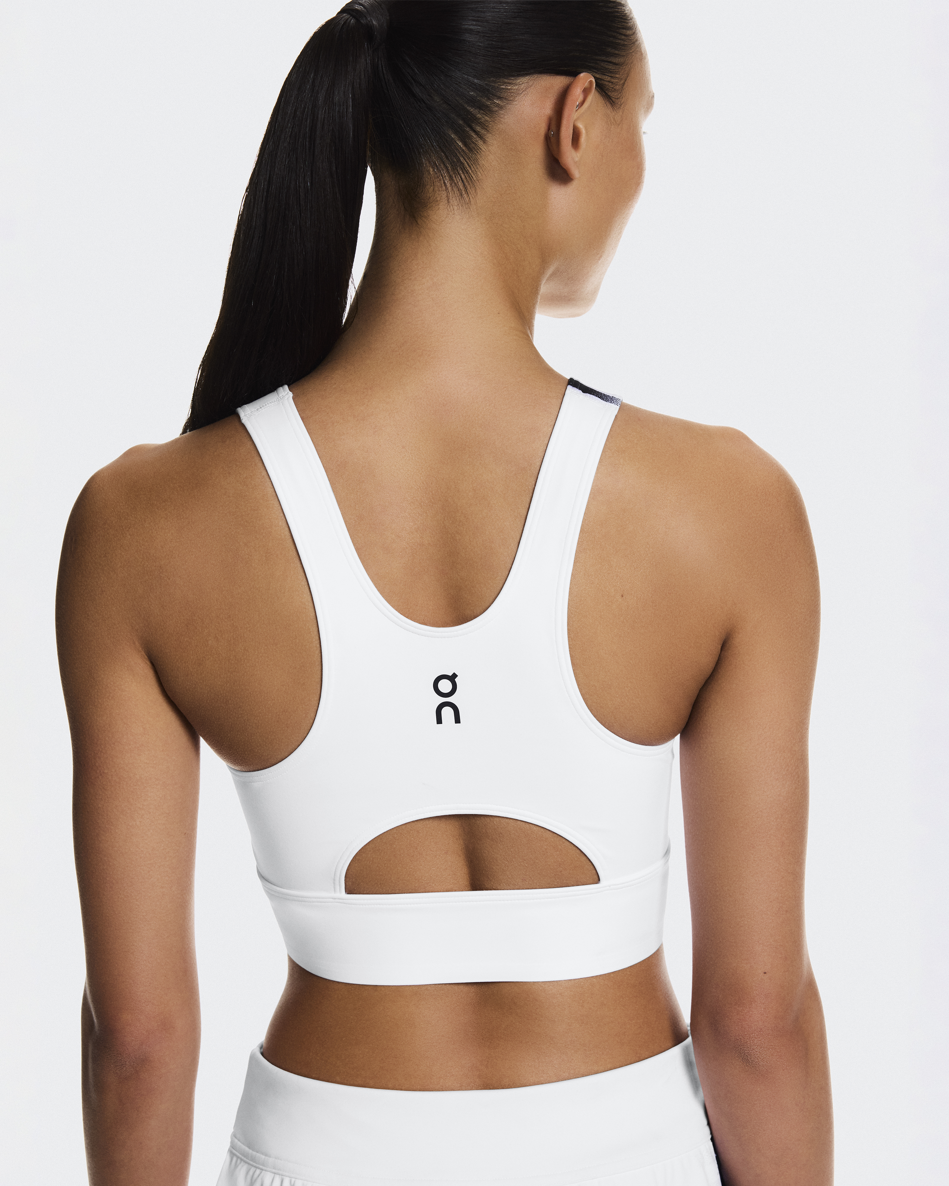 On テニスウェア Court Crop Top Edge Women's Court Crop Top Edge | White & Black | On United States