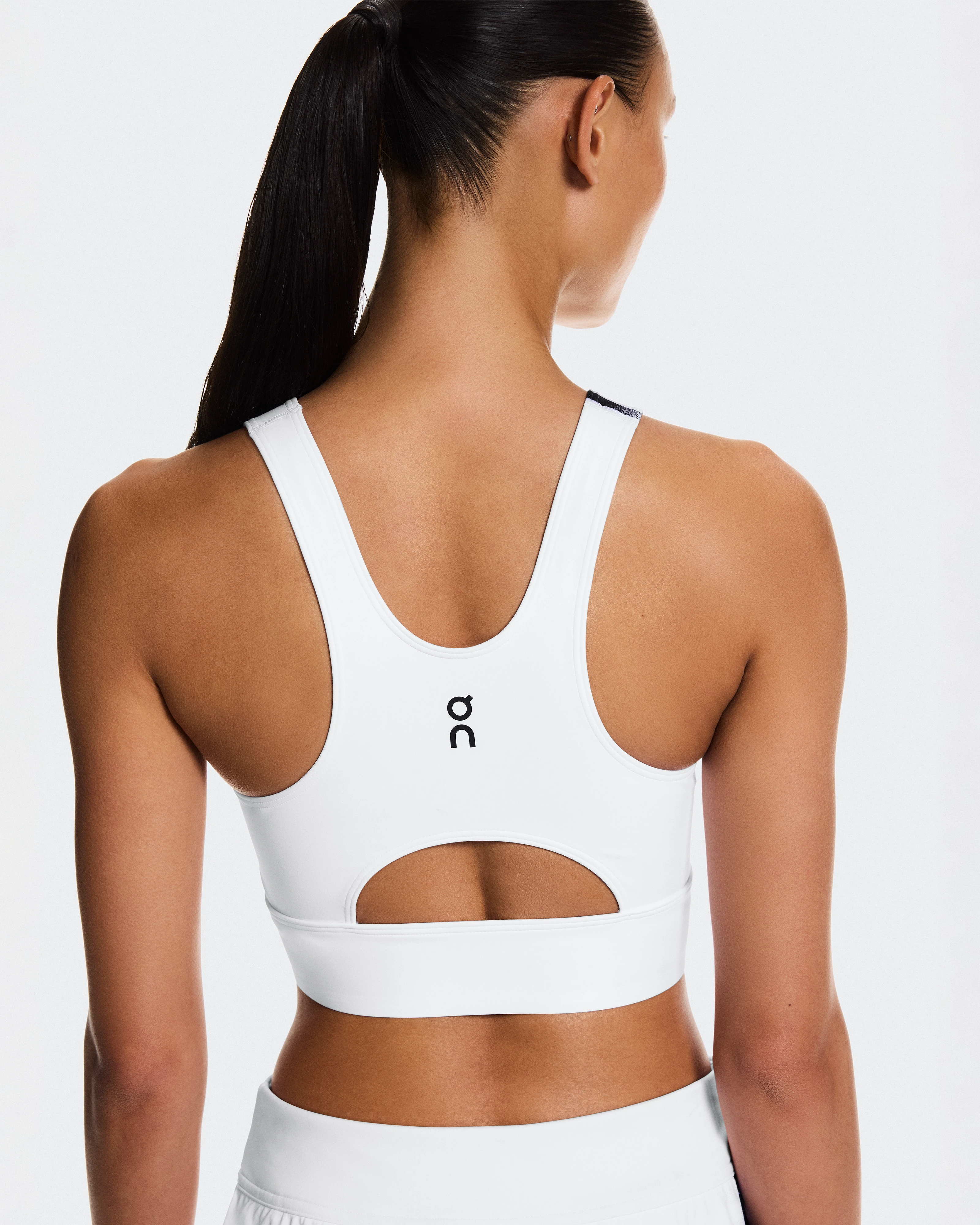 On Court Crop Top Edge White & Black Women Tops and t-shirts