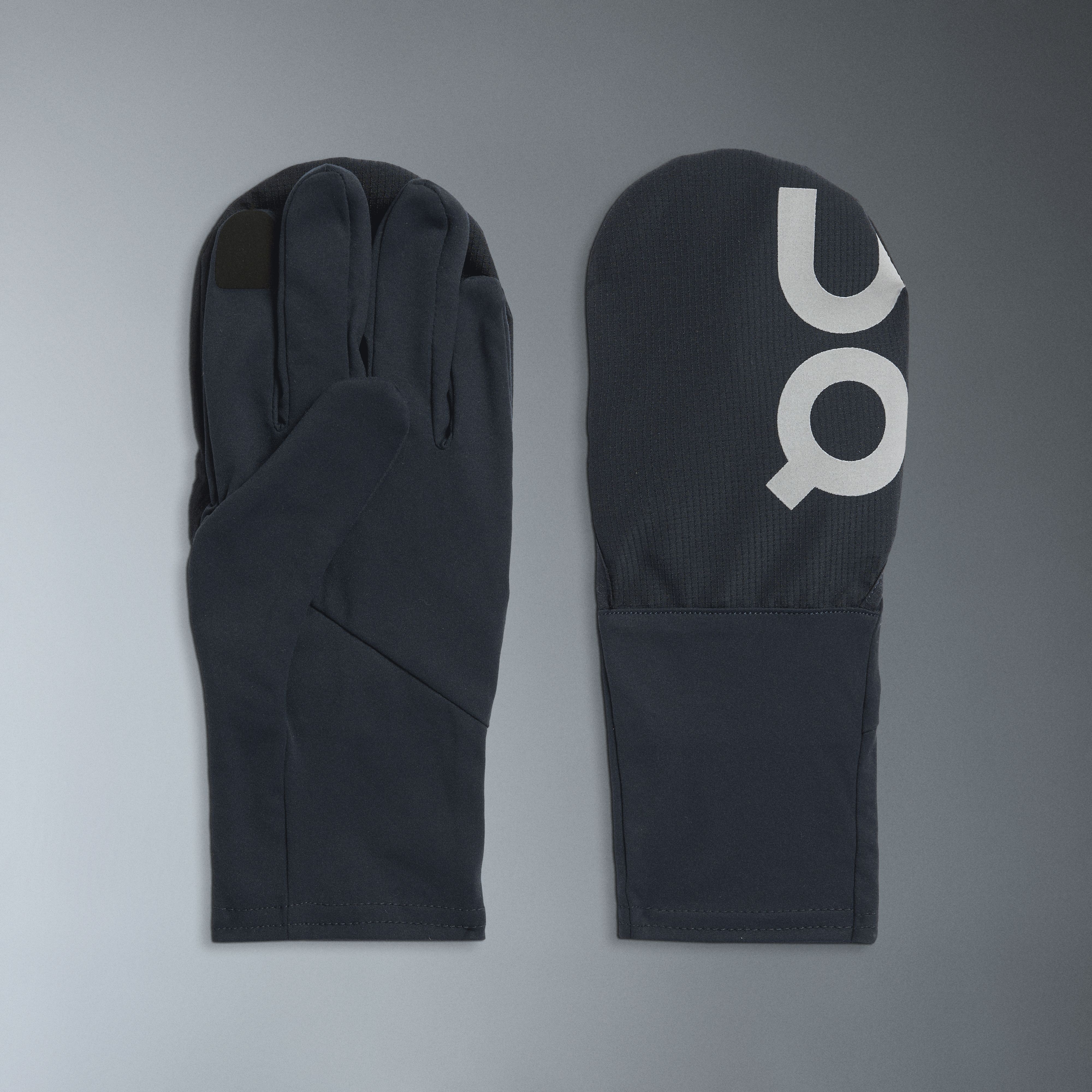 Core Glove in Navy