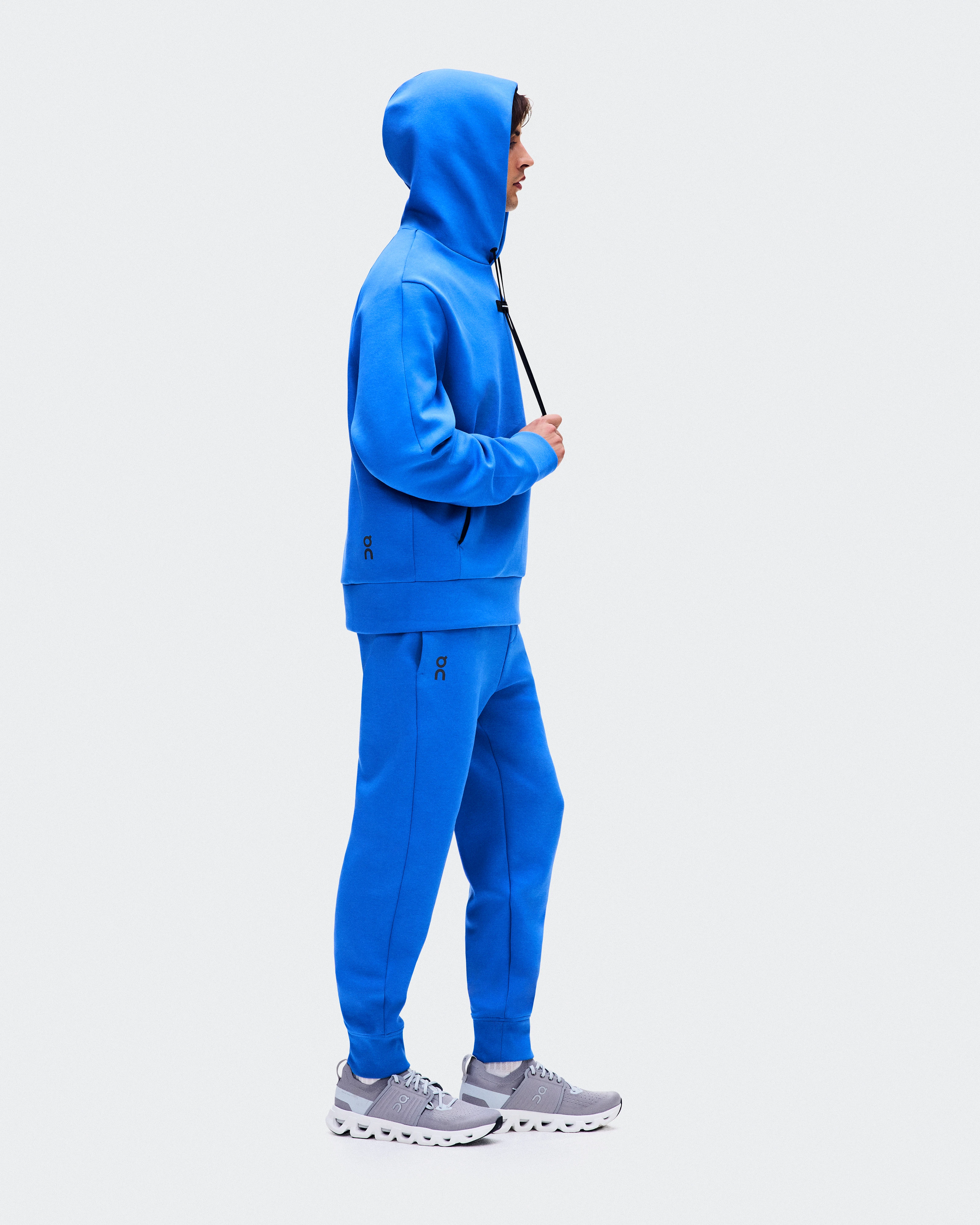 On Focus Tech Sweatpants Jay Men Pants