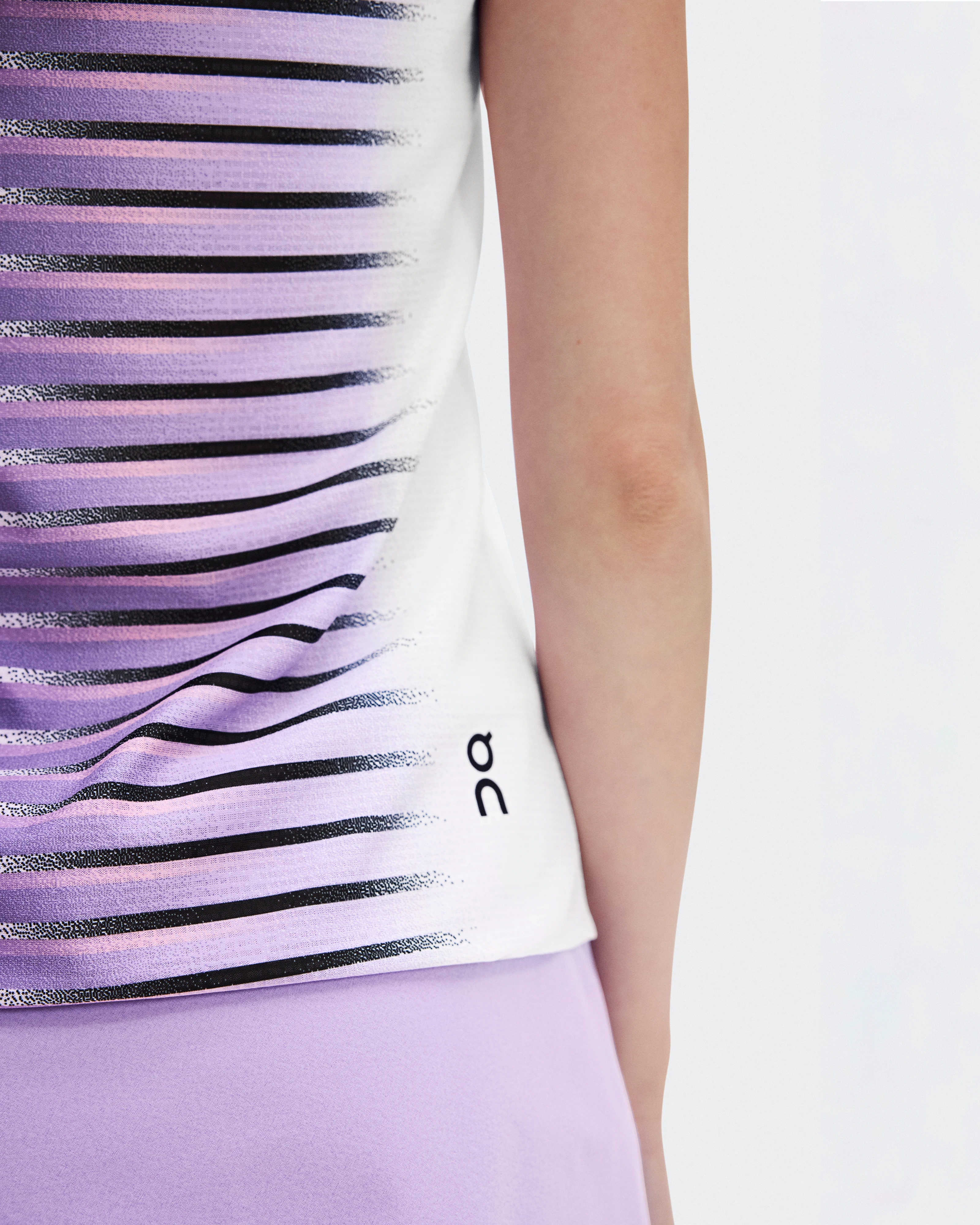 On Court Tank Edge Bloom & White Women Tops and t-shirts