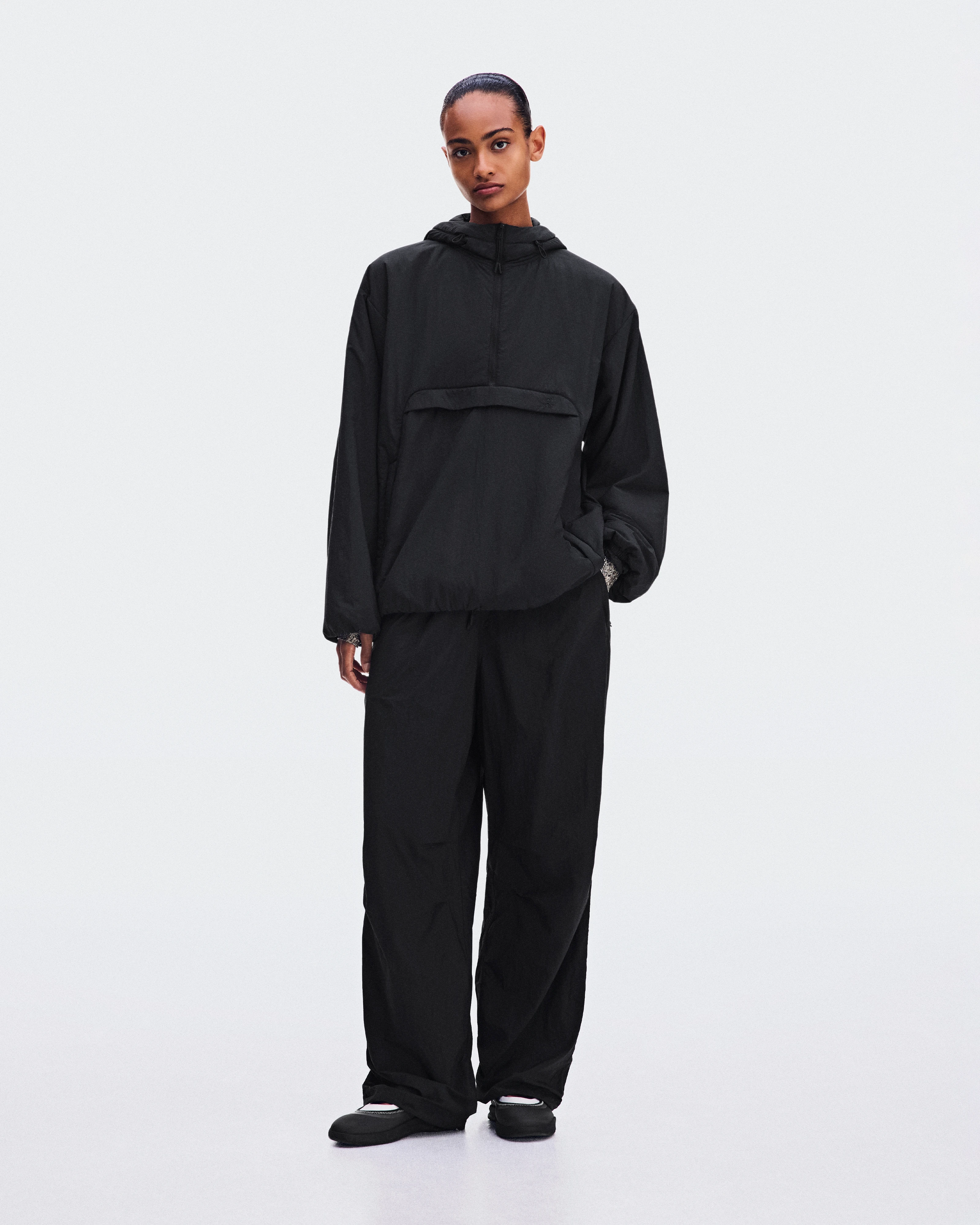 On Insulated Half-Zip Anorak Black 여성 재킷