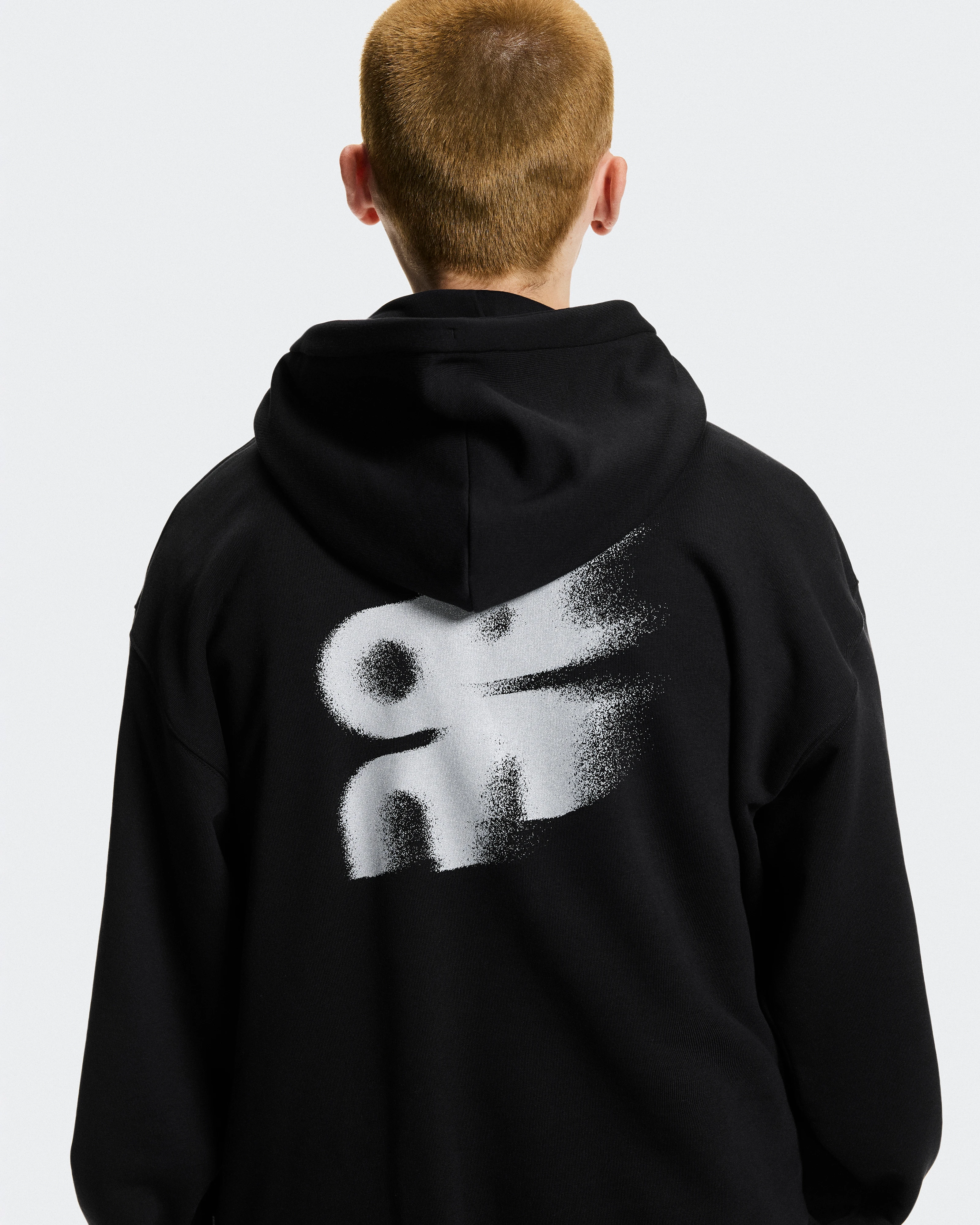 On Club Hoodie Avant Black Men Hoodies and sweatshirts