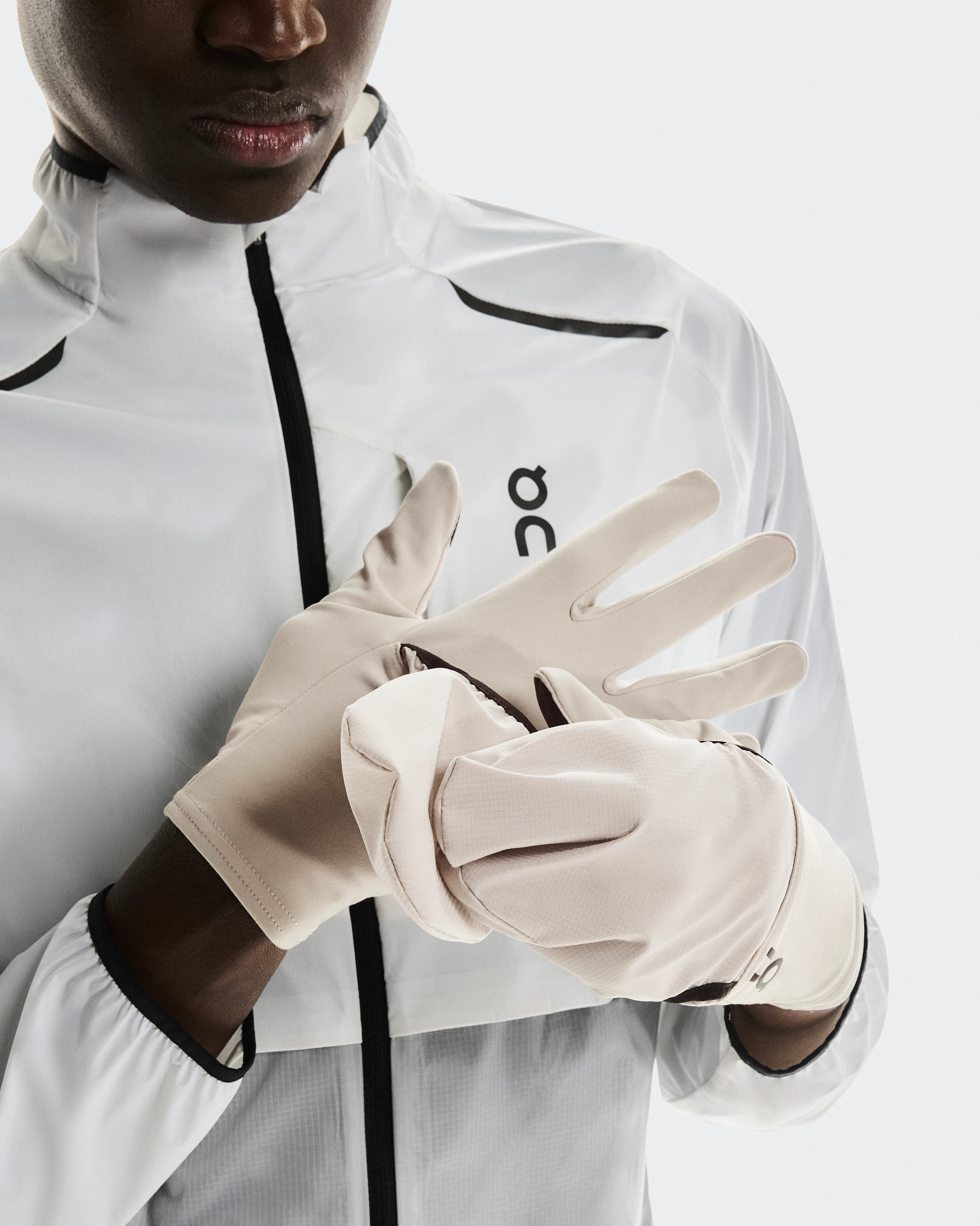On Core Glove Truffle Unisex Gloves