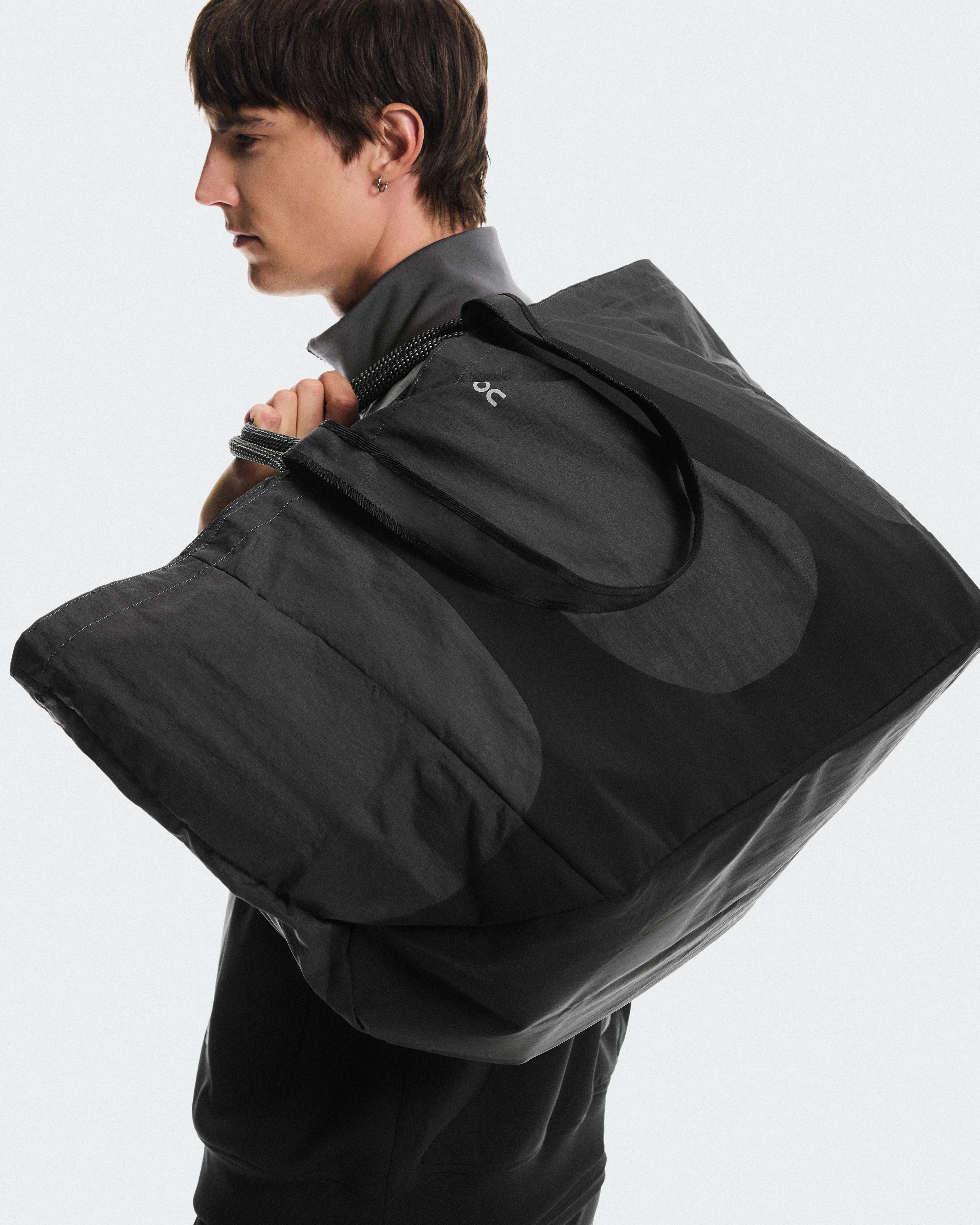 On Cargo Pack 60L IKON Magnet & Black Unisexe Sacs