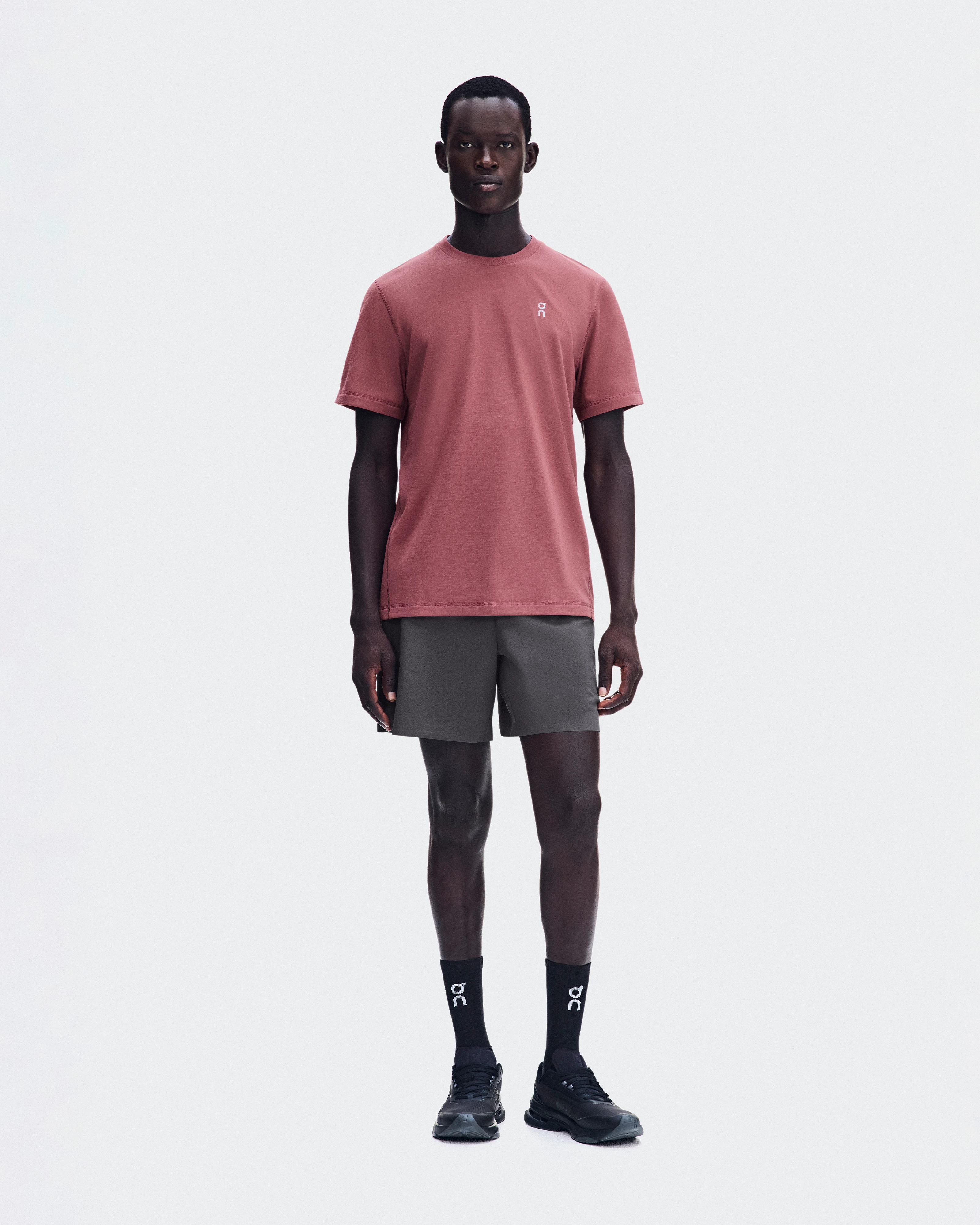 On Train-T Barberry Homme Hauts et t-shirts
