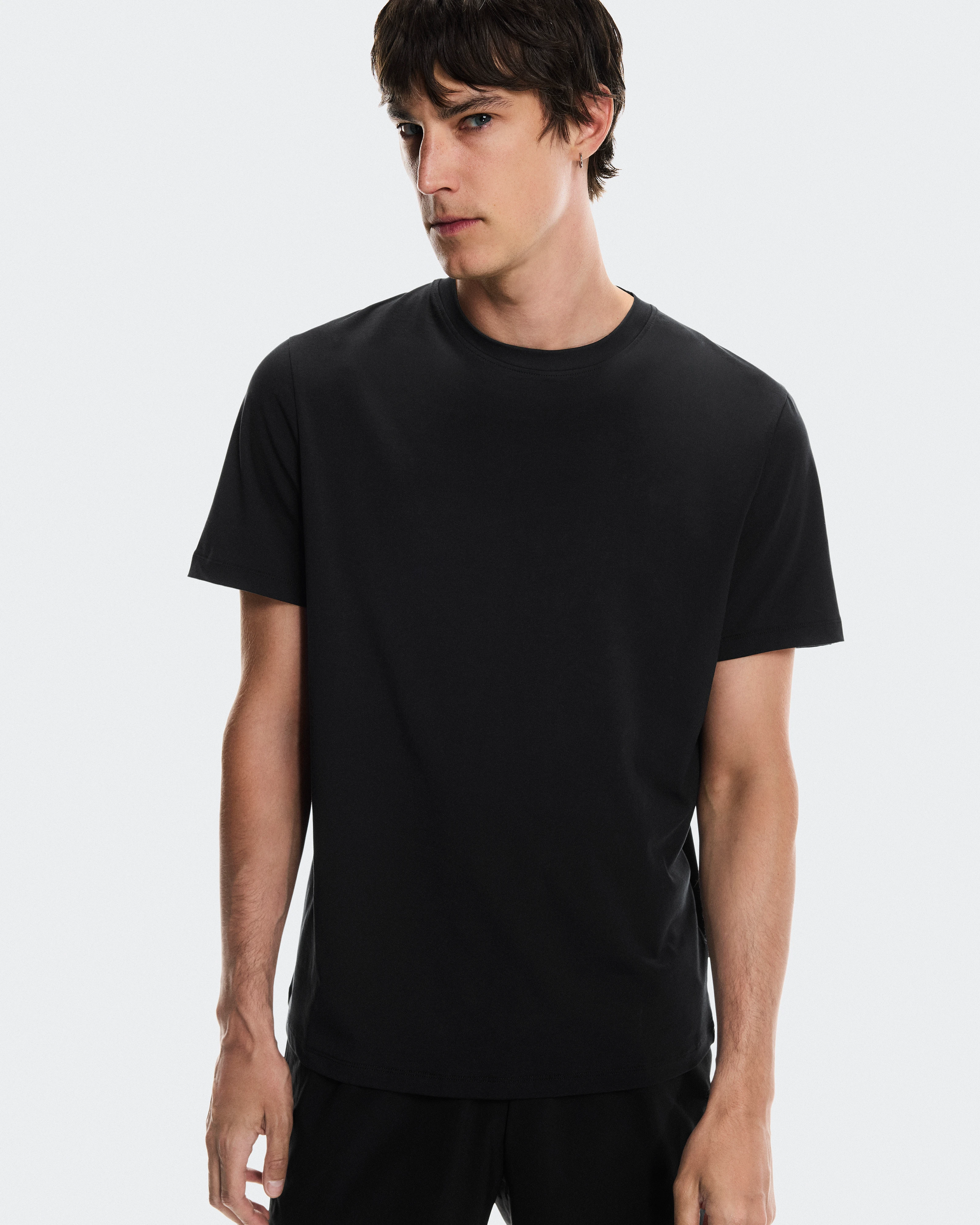 On Focus-T Black Men Tops and t-shirts