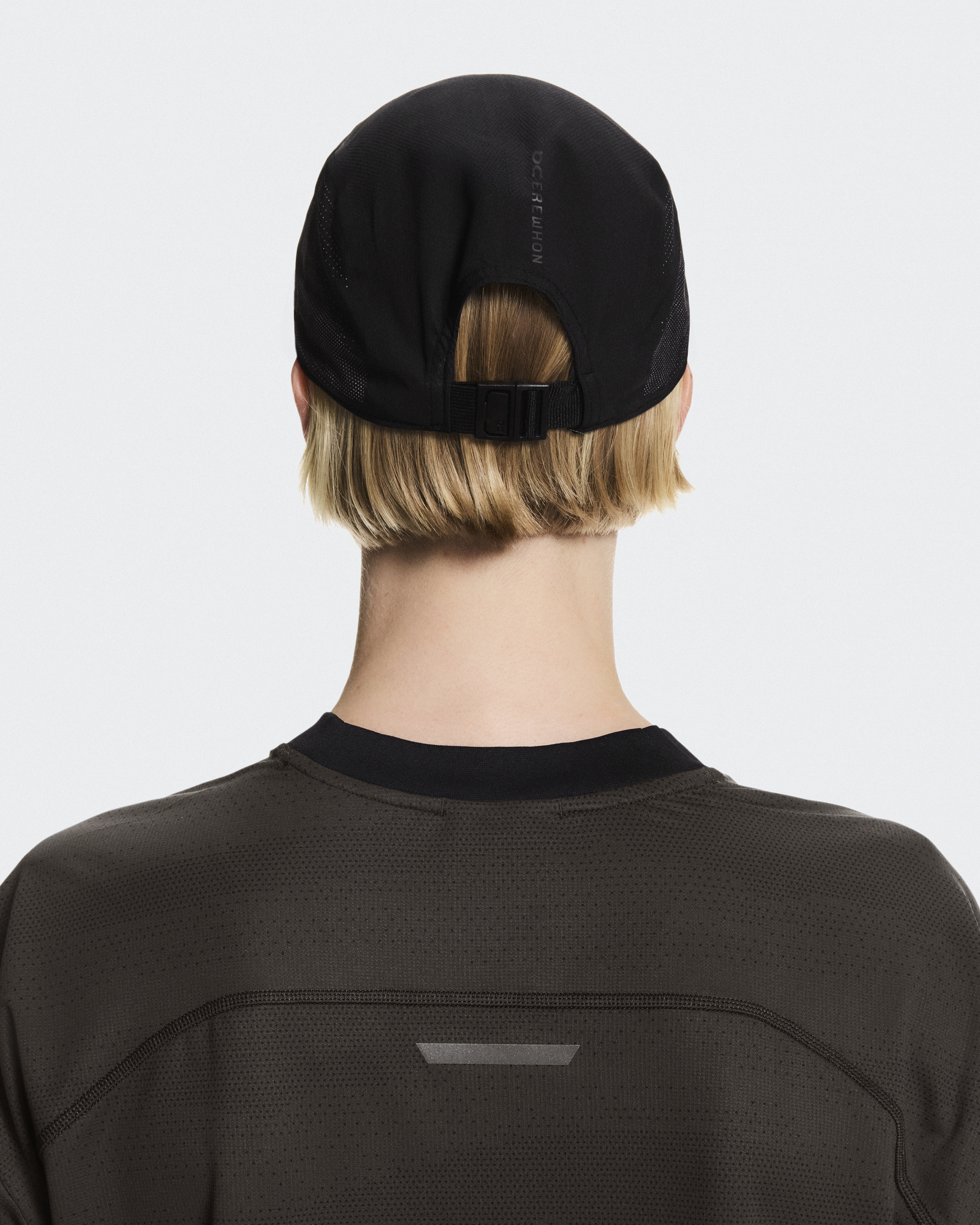 Lightweight Cap Erewhon | ブラック | On 日本