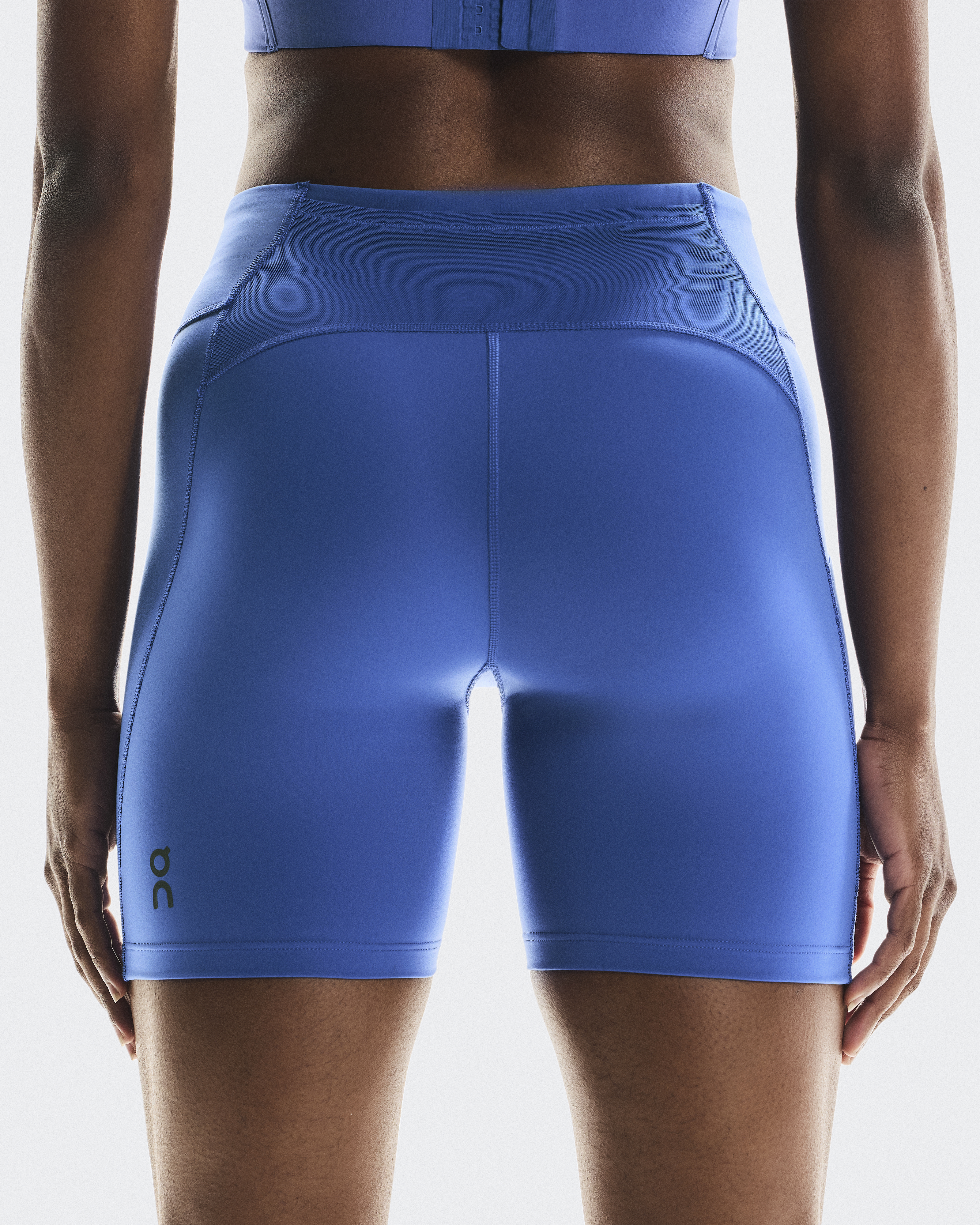 On ショートタイツ　レディース ウィメンズ Movement Tights Short | ブルー | On 日本