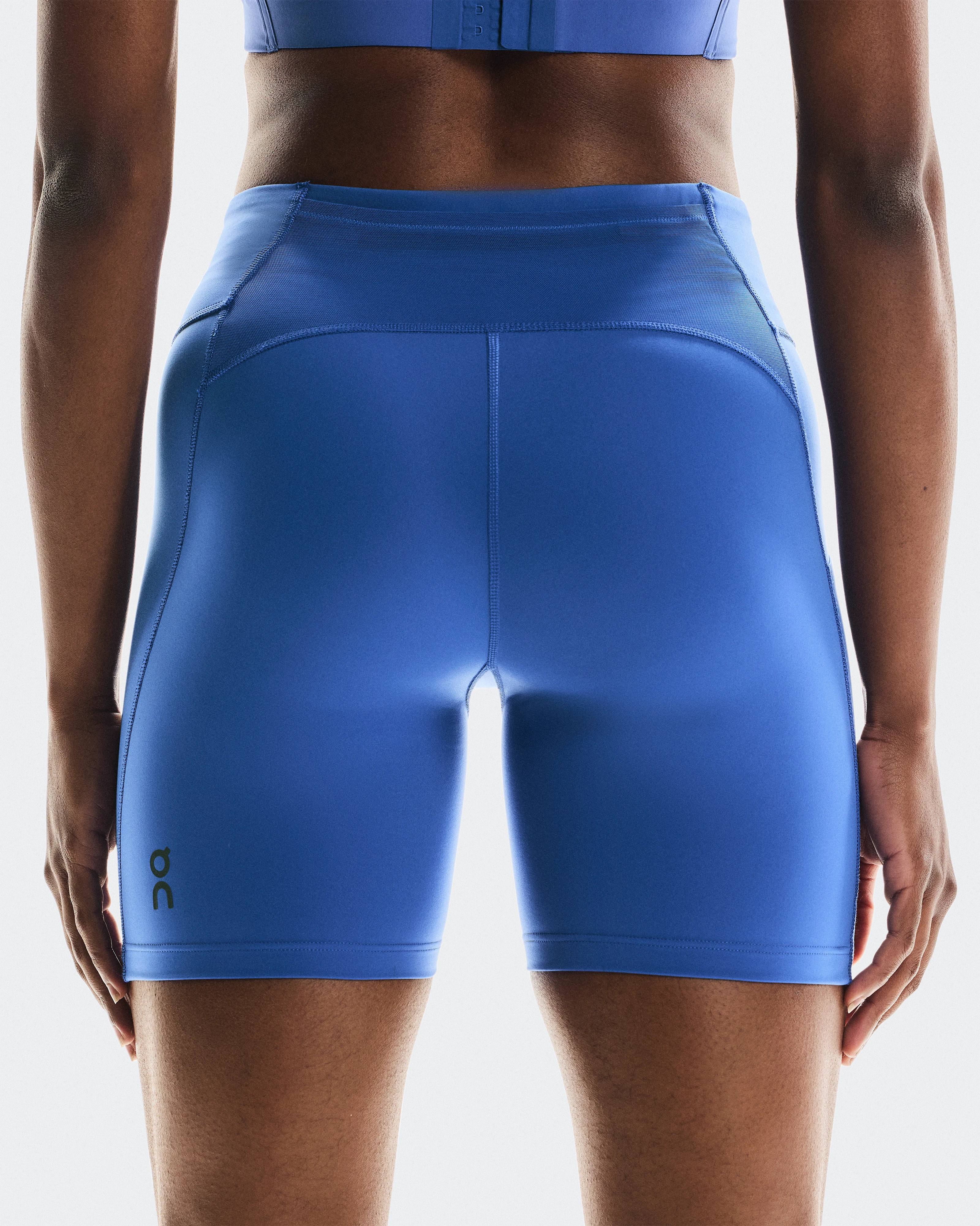 On Performance Tights Short Zaffre Women Tights