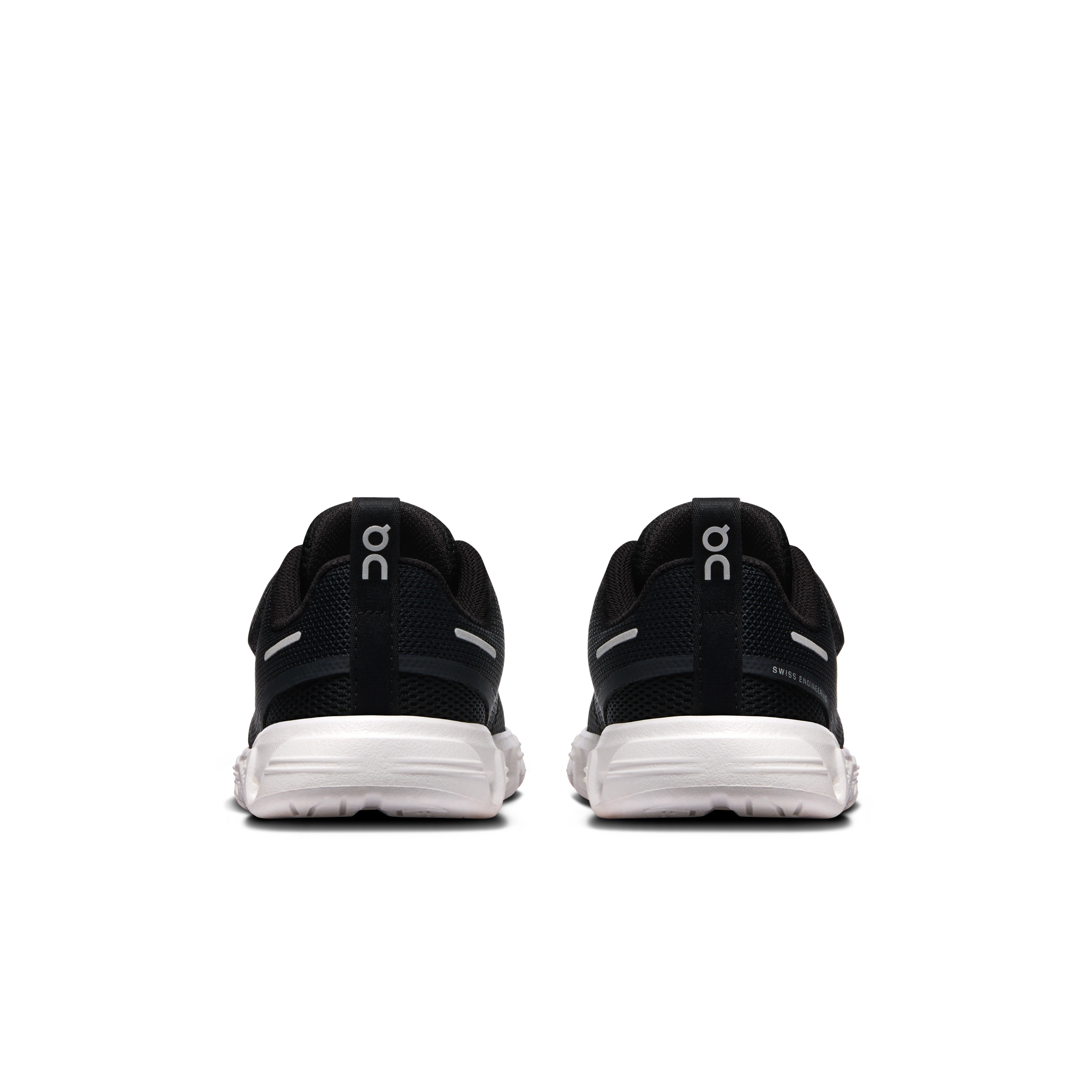 Cloud DashUnisex / Black | White / 27