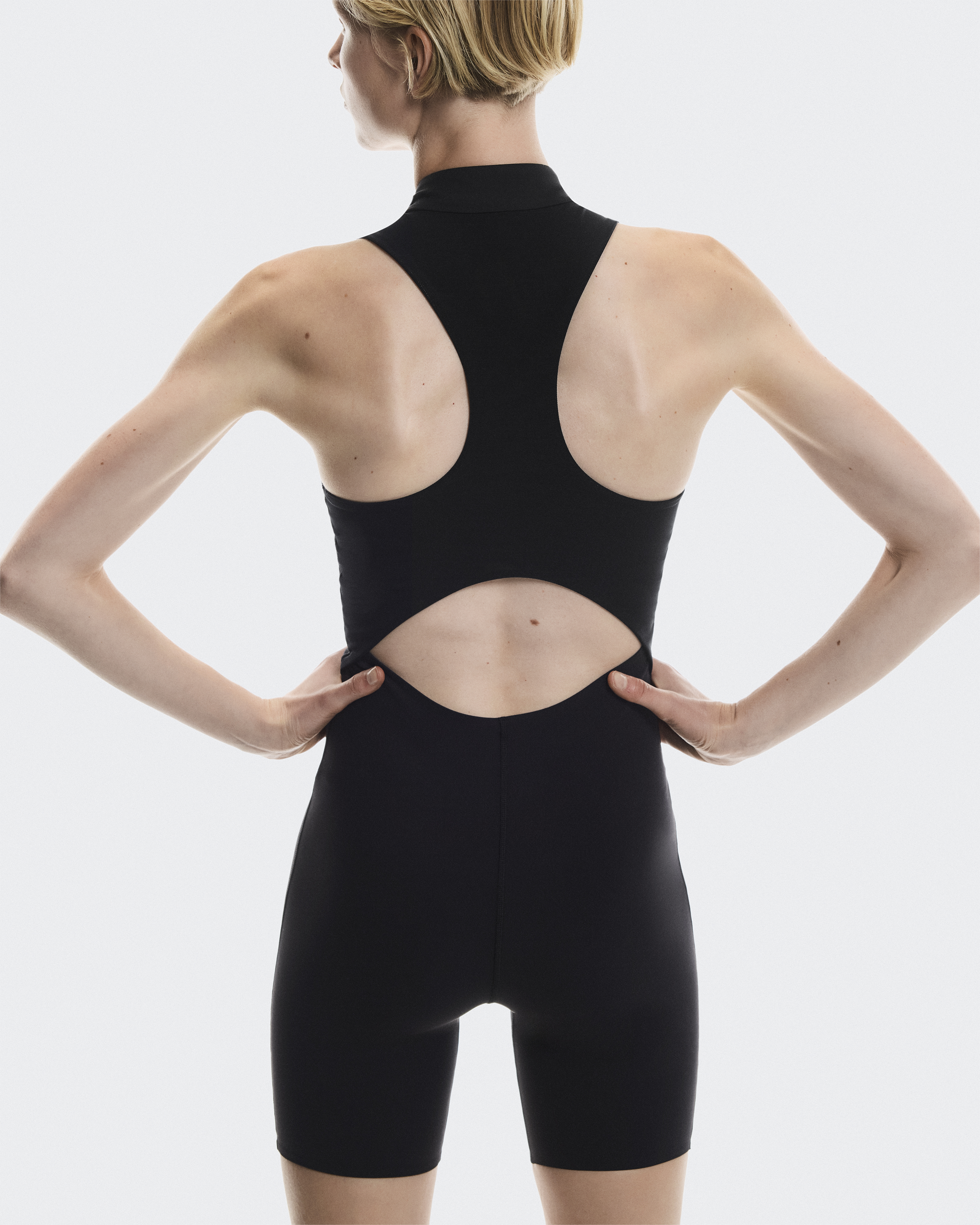Women's Studio Bodysuit | Black | On Japan