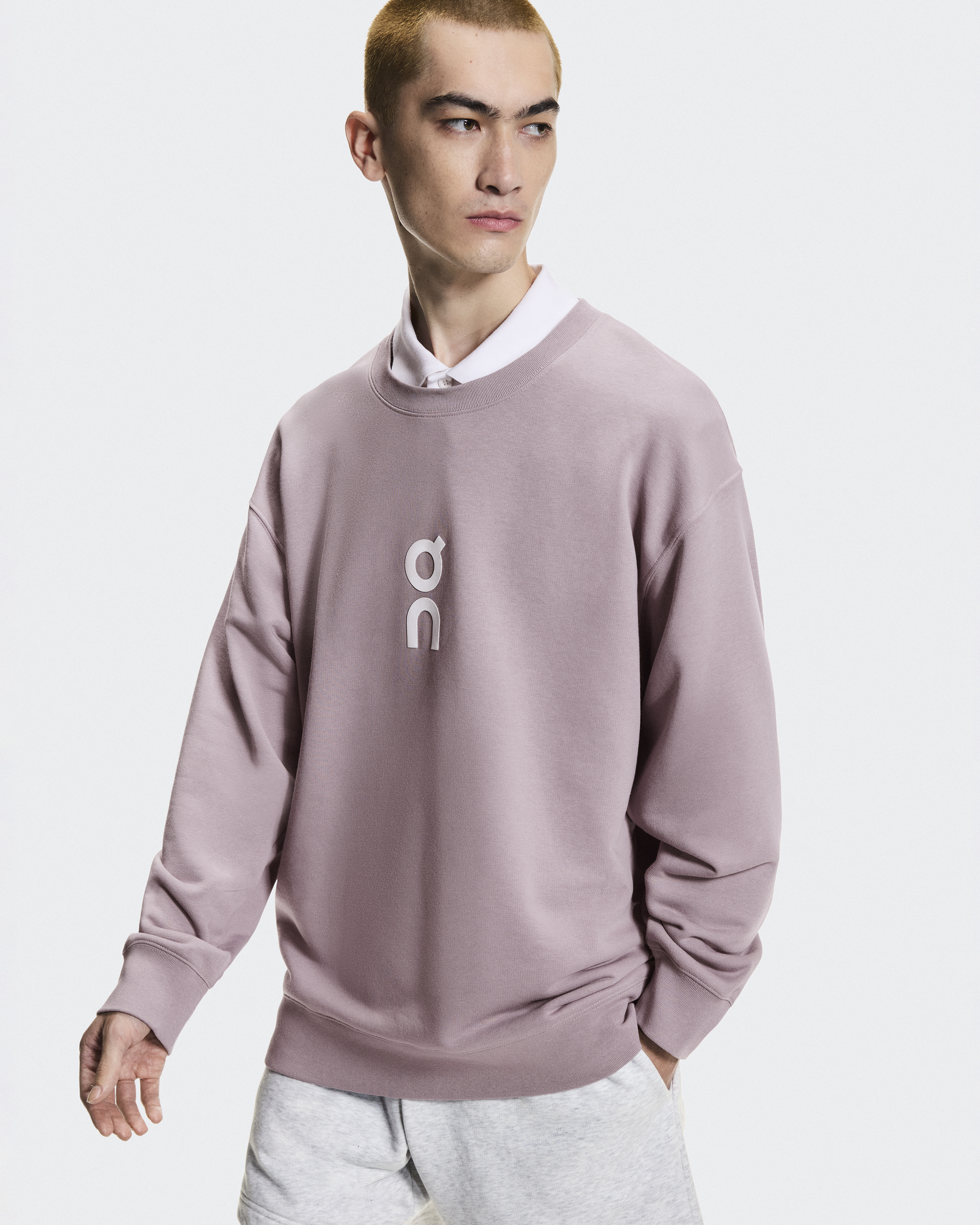 Club Crew: Versatile Crew Sweatshirt For Post-Workout | On United