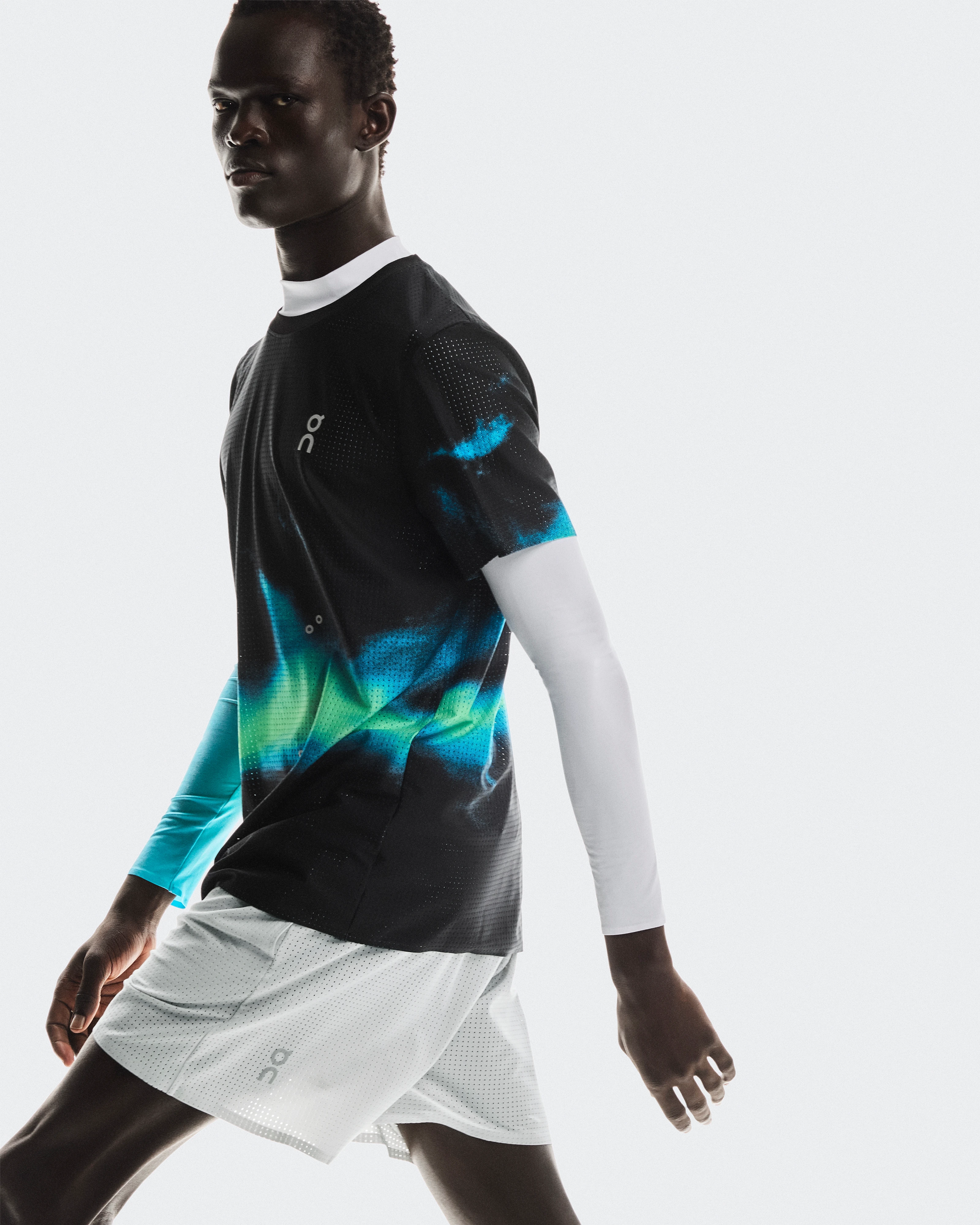 On Pace Mesh Shorts Glacier Men Shorts