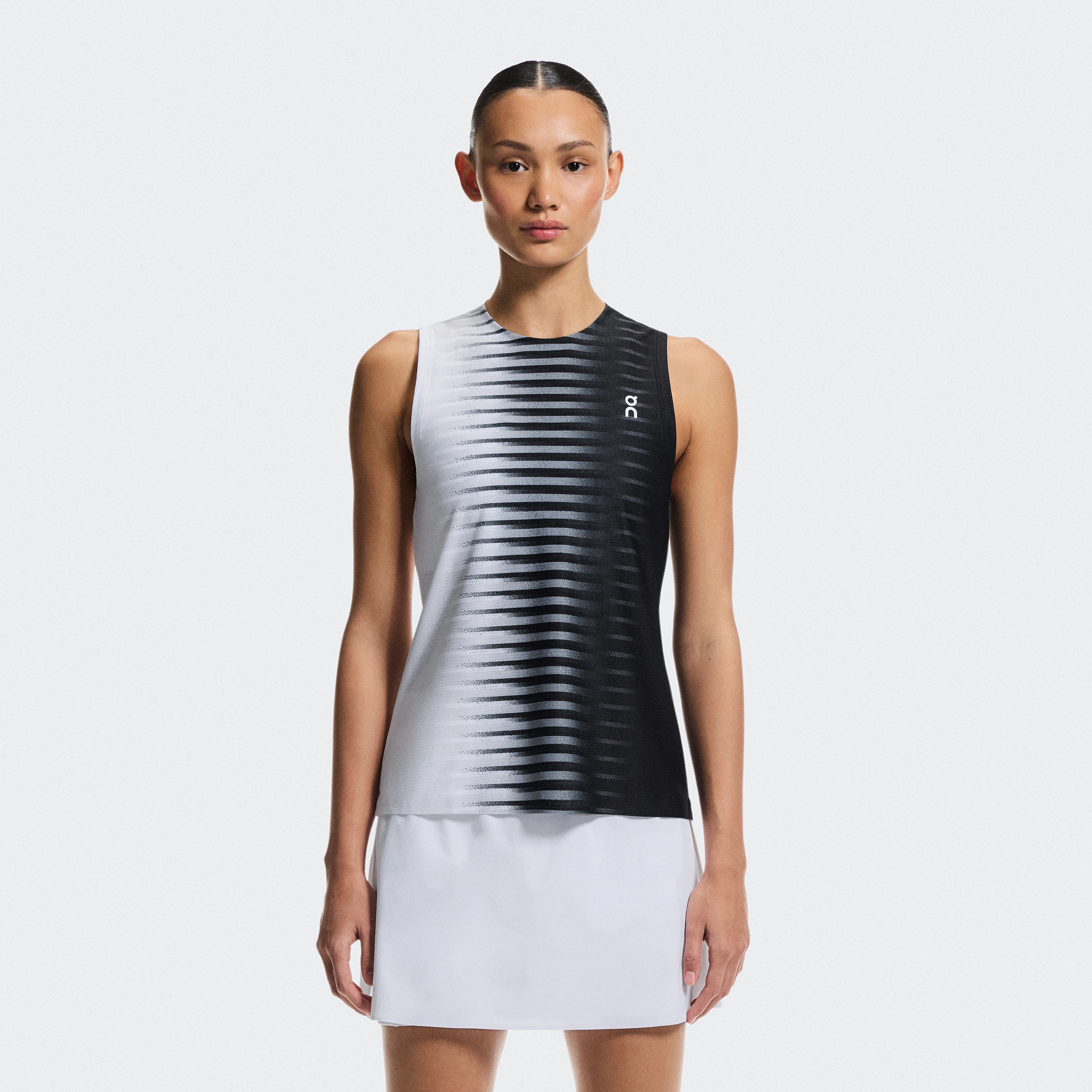 On Court Tank Edge Black White Women Women – Tennis Tops and t-shirts