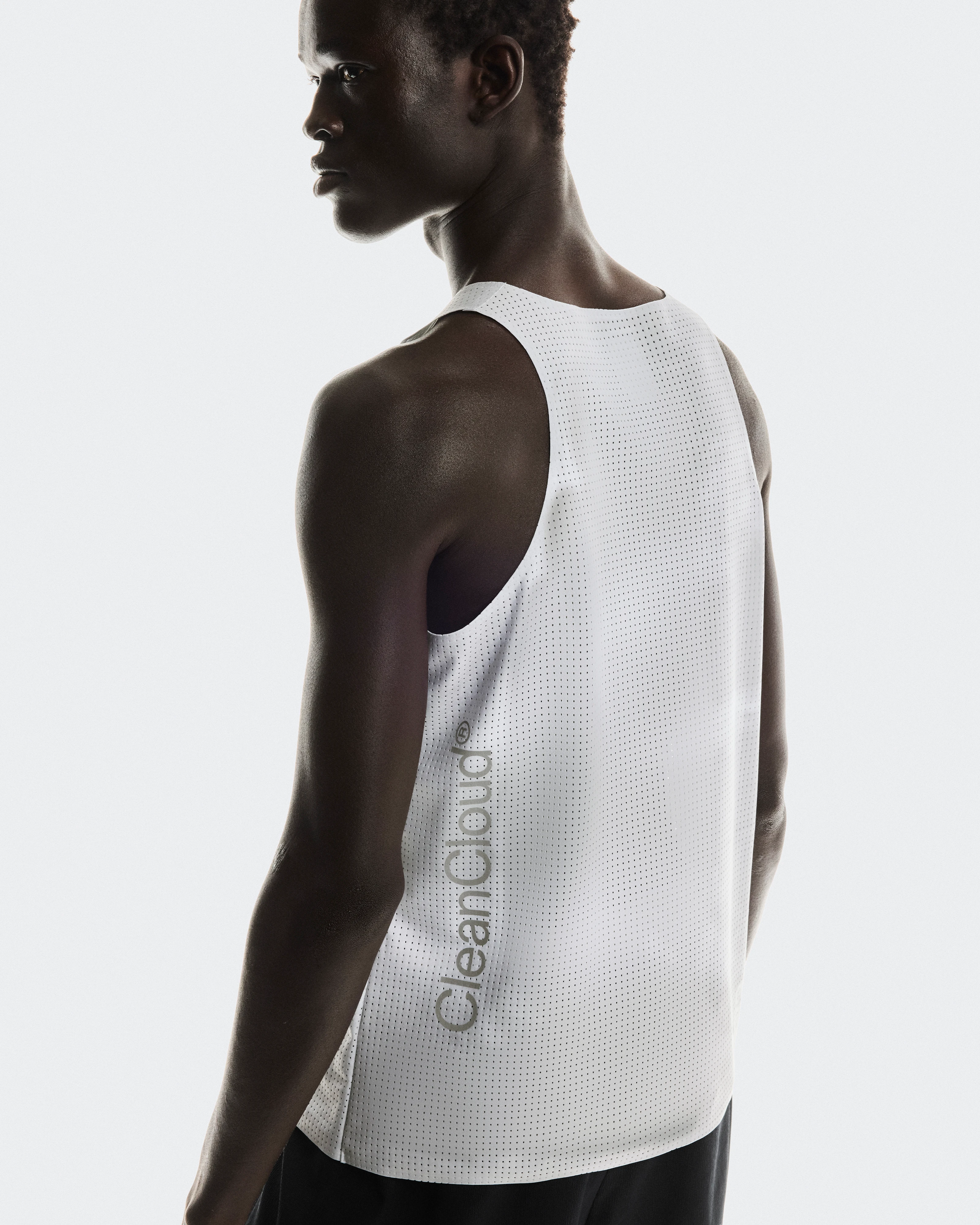 On Pace Tank Glacier & White Men Tops and t-shirts