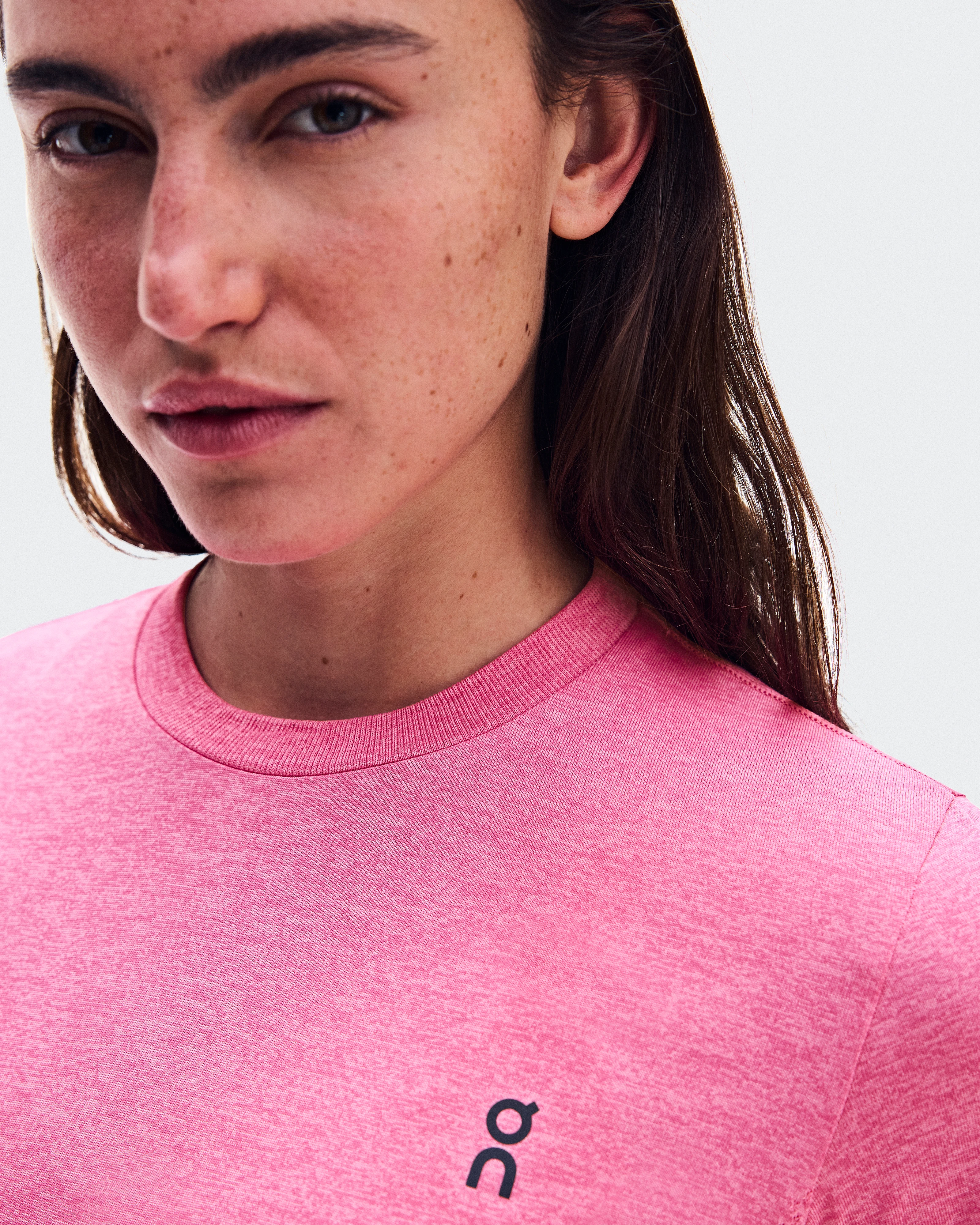 On Train Flex-T Bubblegum Heather Women – High-intensity training Tops and t-shirts
