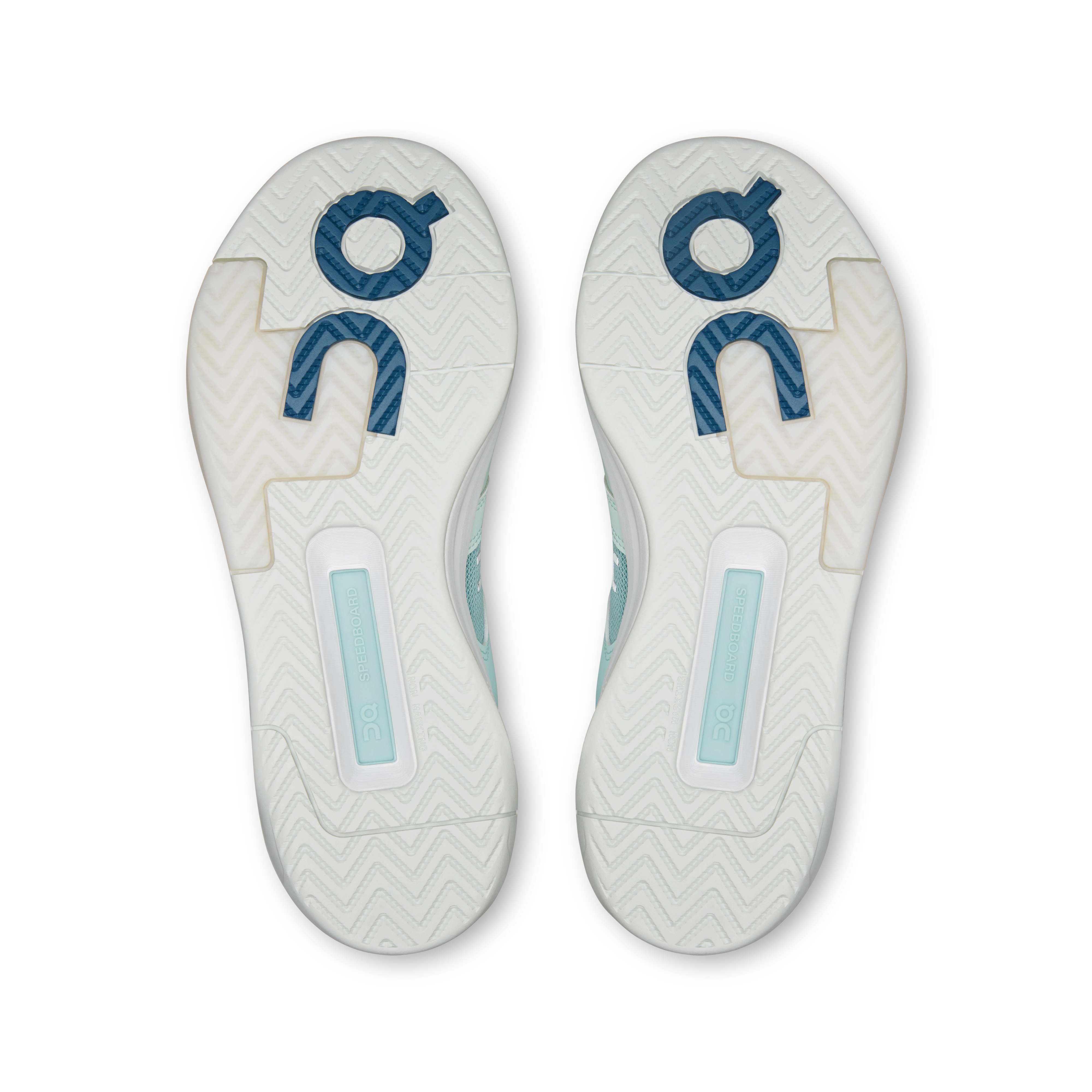 On THE ROGER Clubhouse Pro 2 Flurry & Brook Women Tennis Shoes