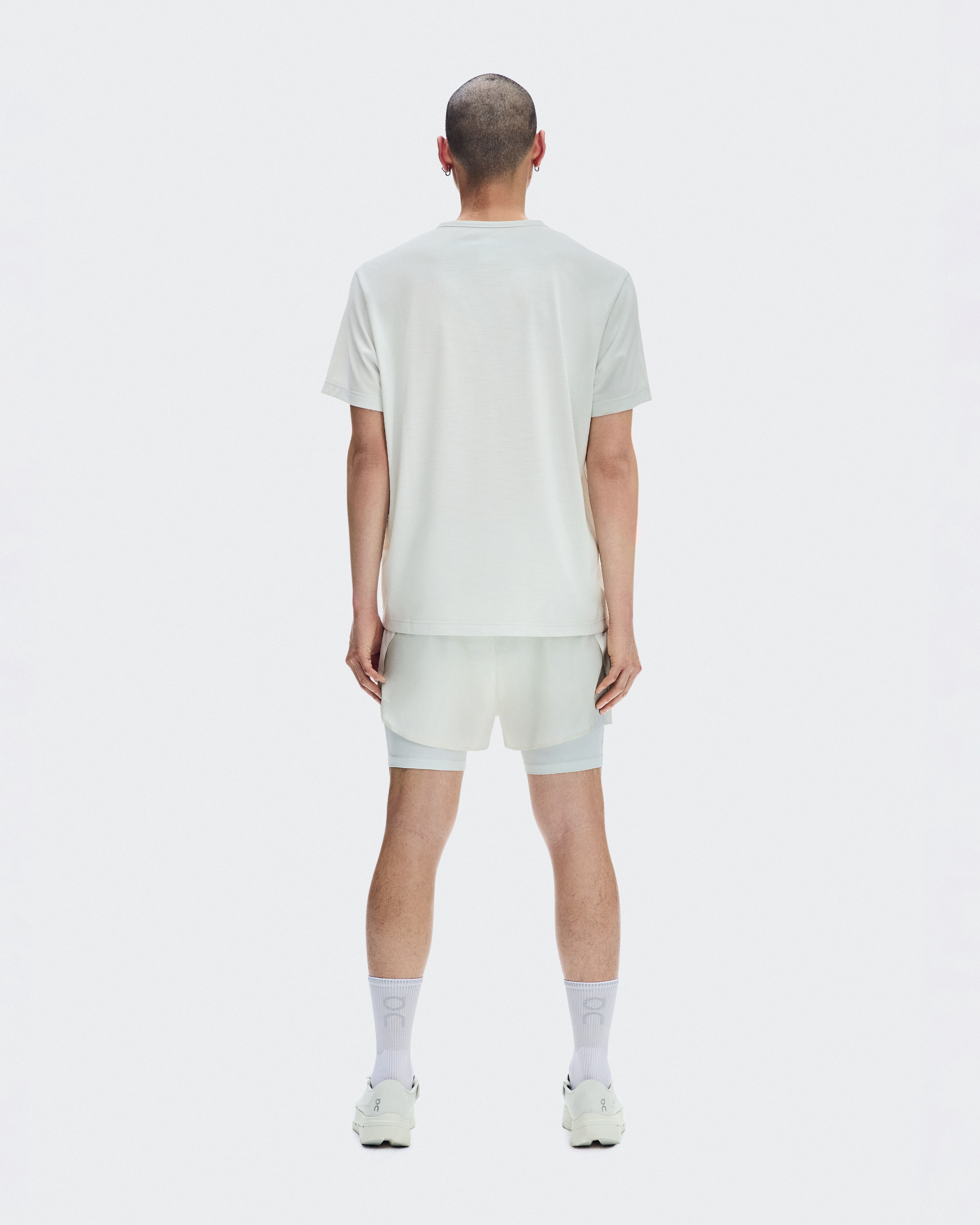 限定エディション　on オン　Tシャツ　ウェア　Mサイズ 限定エディション | On 日本