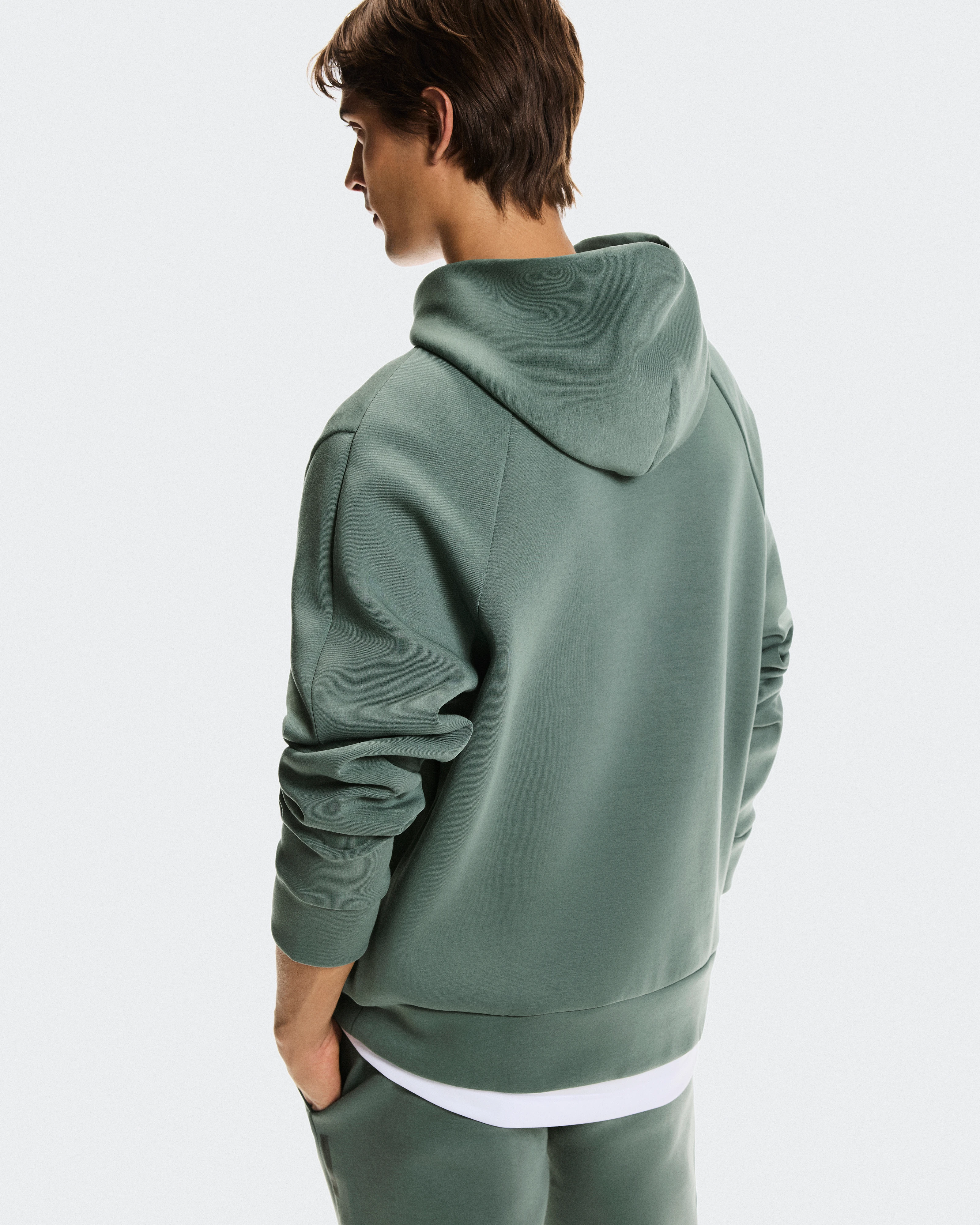 On Focus Tech Hoodie Olive Herren Hoodies & Sweatshirts