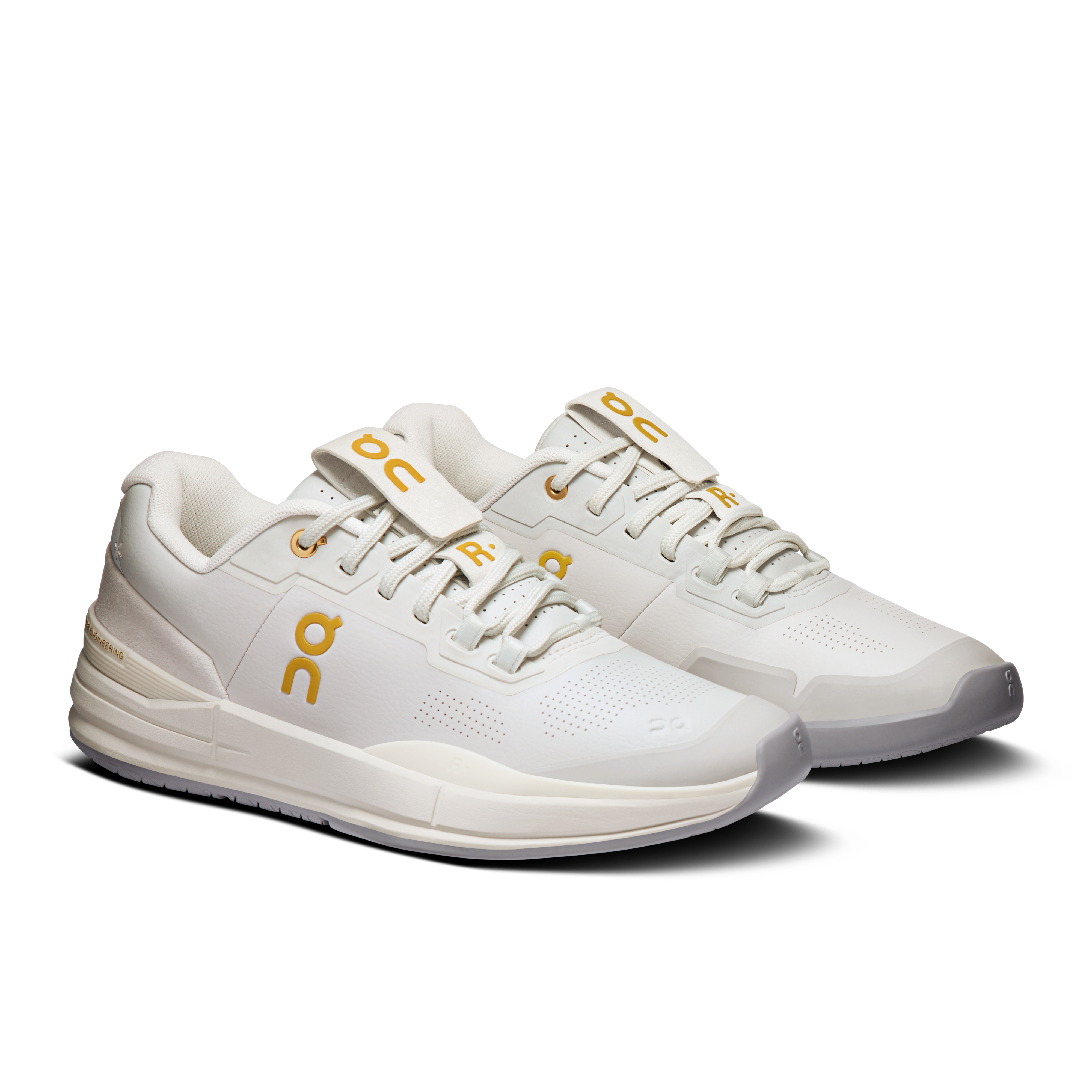 THE ROGER Pro AceWomen / Frost | Ore / 42