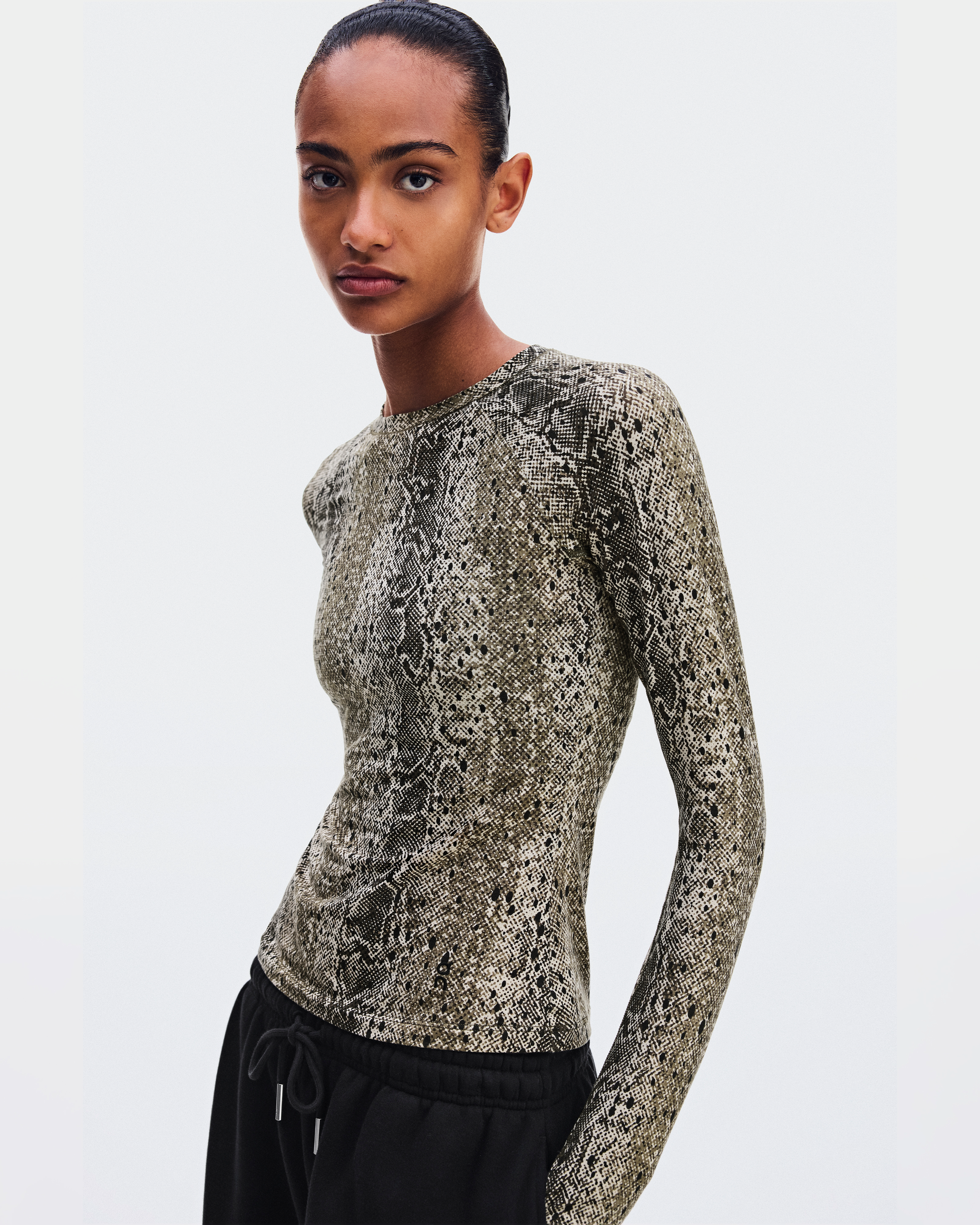 Studio Long-TWomen / Antler | Black / M