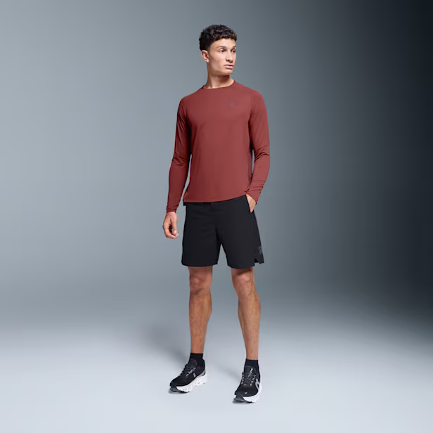 Performance Hybrid Short Shorts in Black