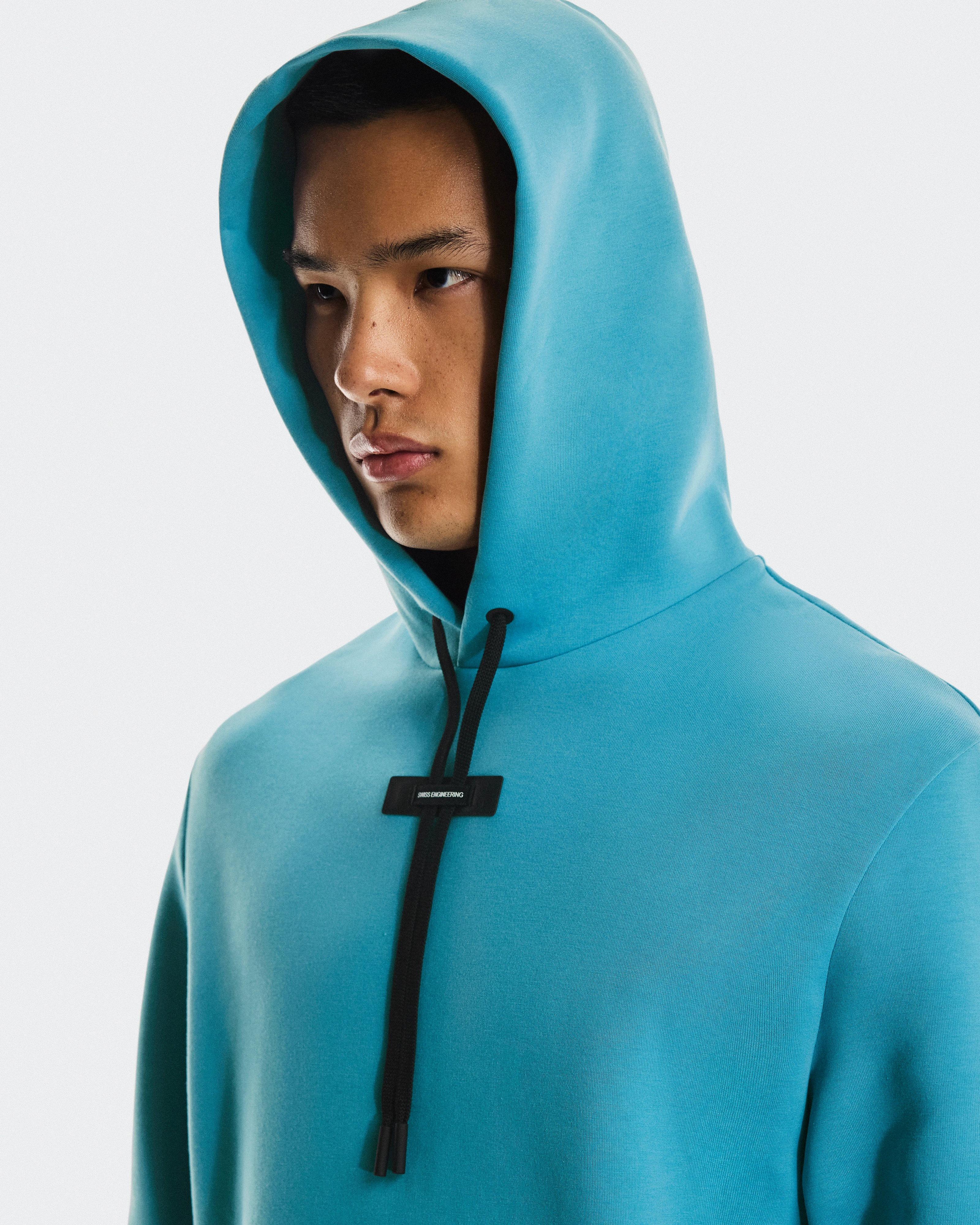 On Focus Tech Hoodie Niagara Men Hoodies and sweatshirts