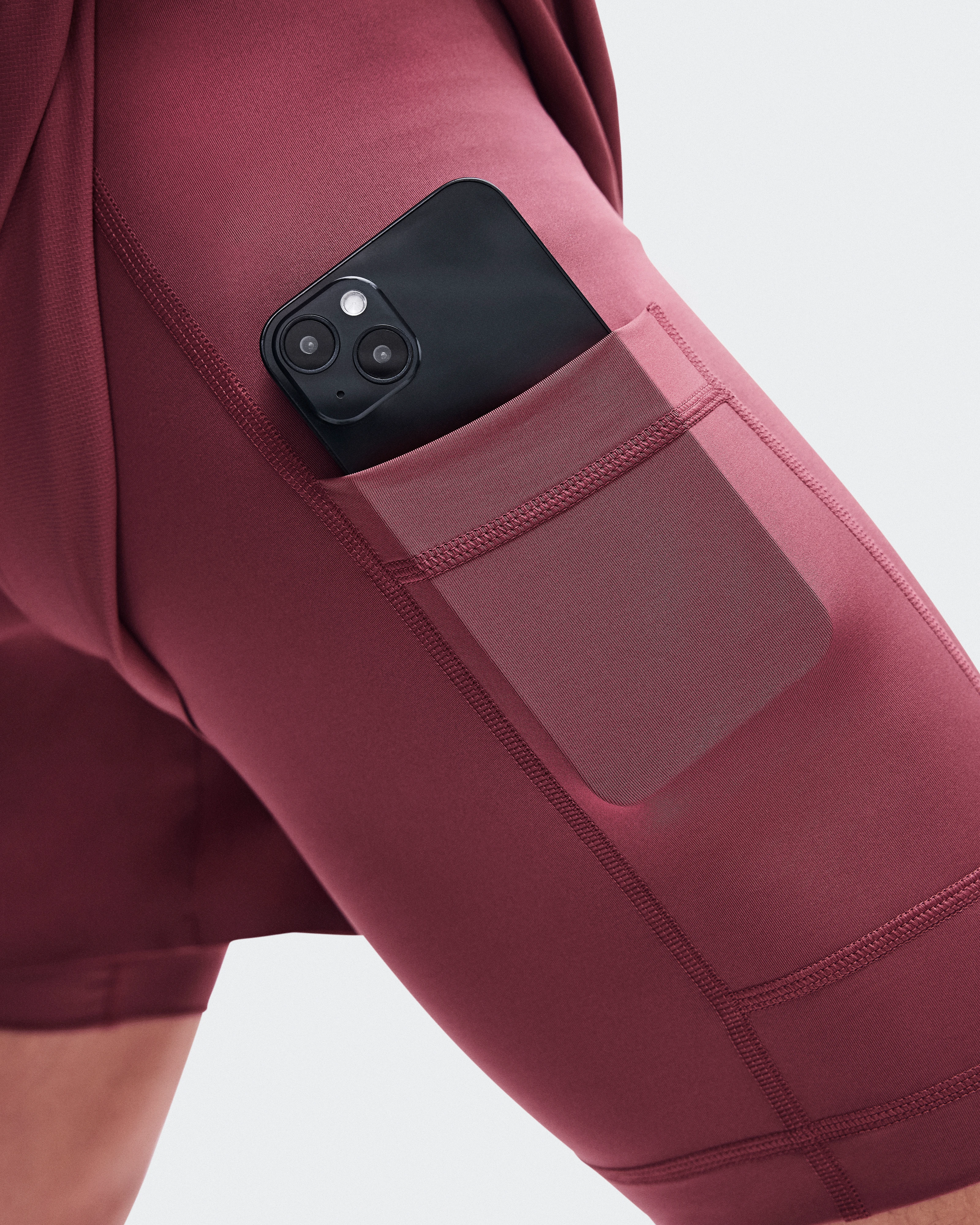 On Train 2-in-1 Shorts Barberry Men Shorts