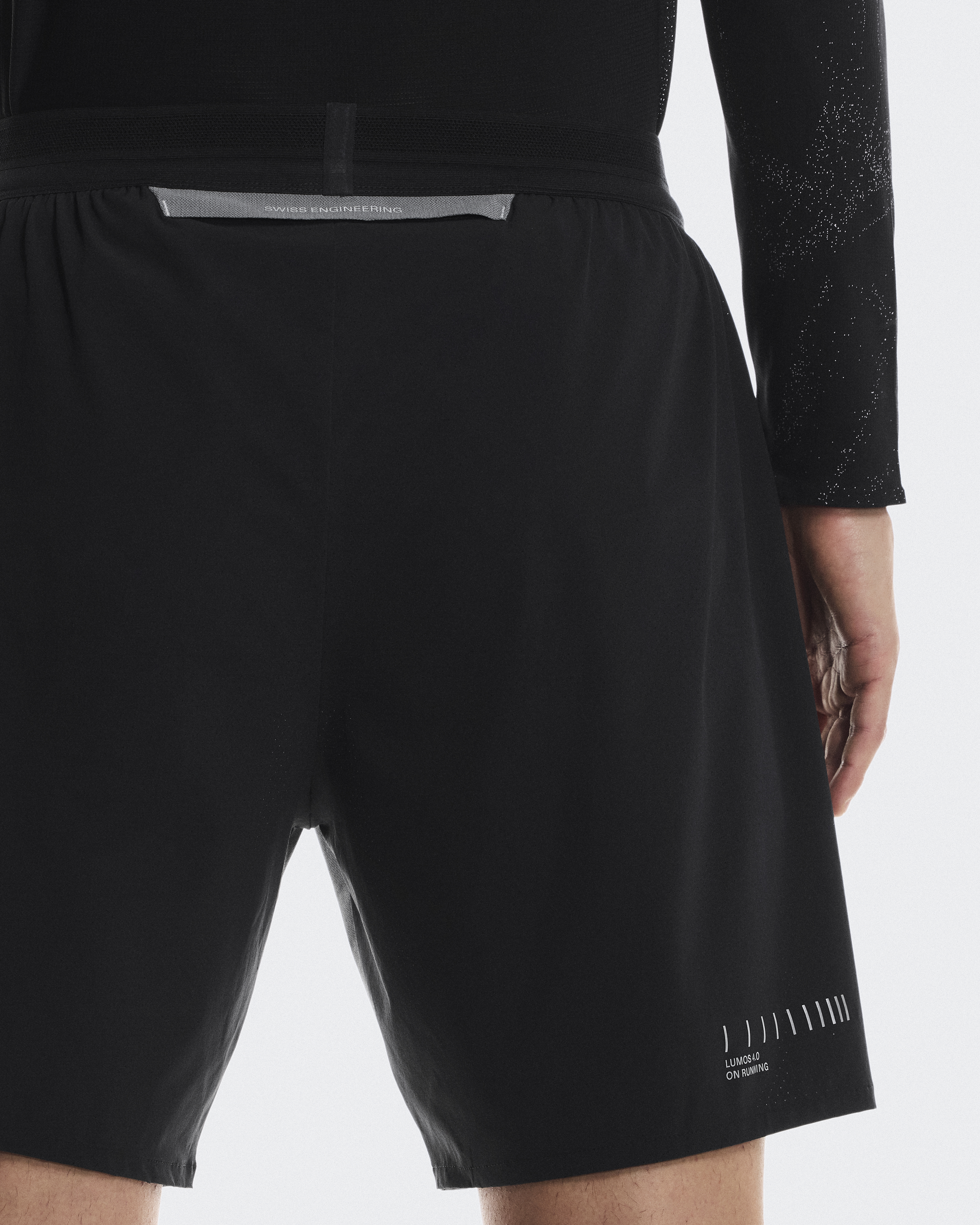 Men's Performance Shorts Lumos | Grey & Black | On Japan