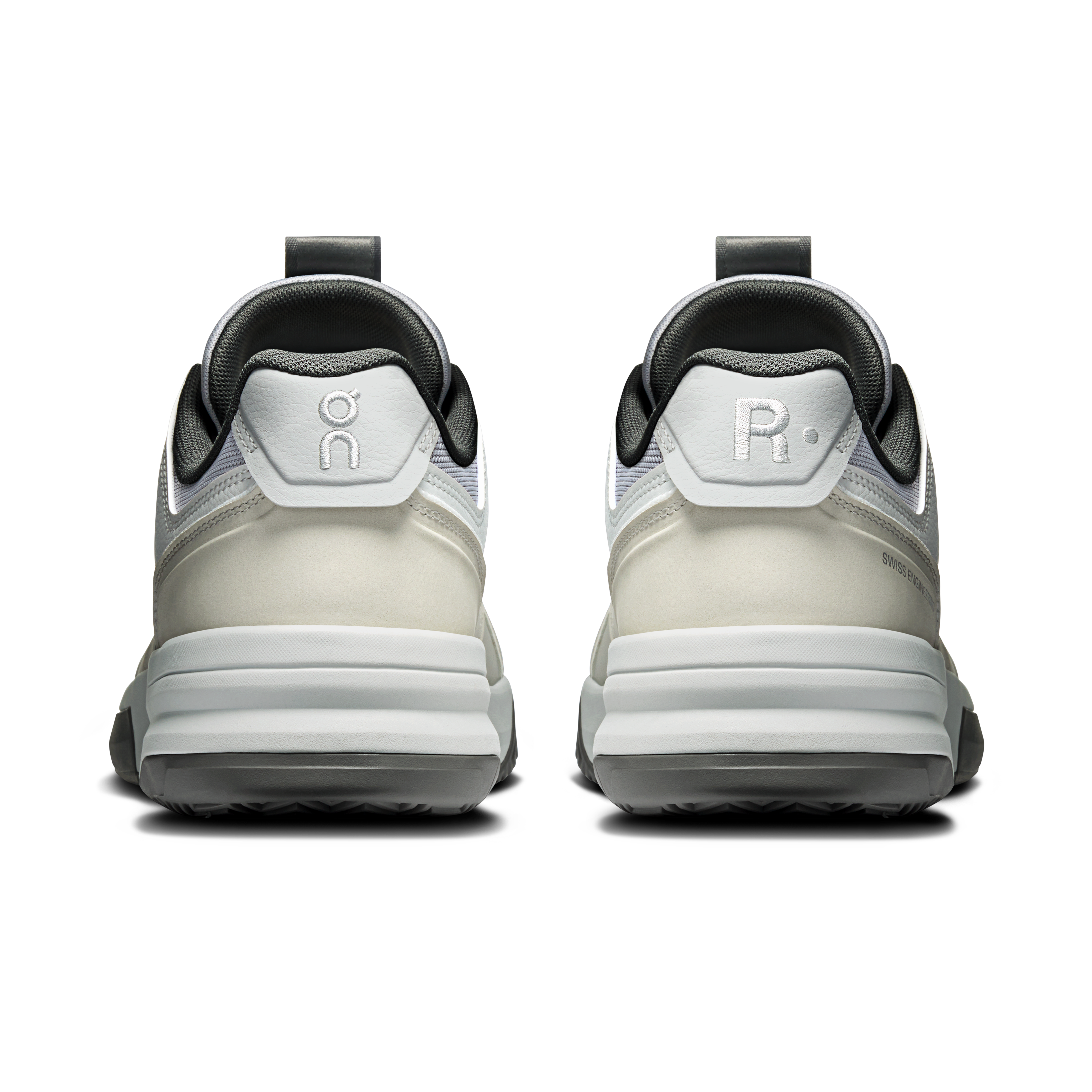 On THE ROGER Clubhouse Pro 2 Clay Glacier & Frost Herren Tennis Schuhe
