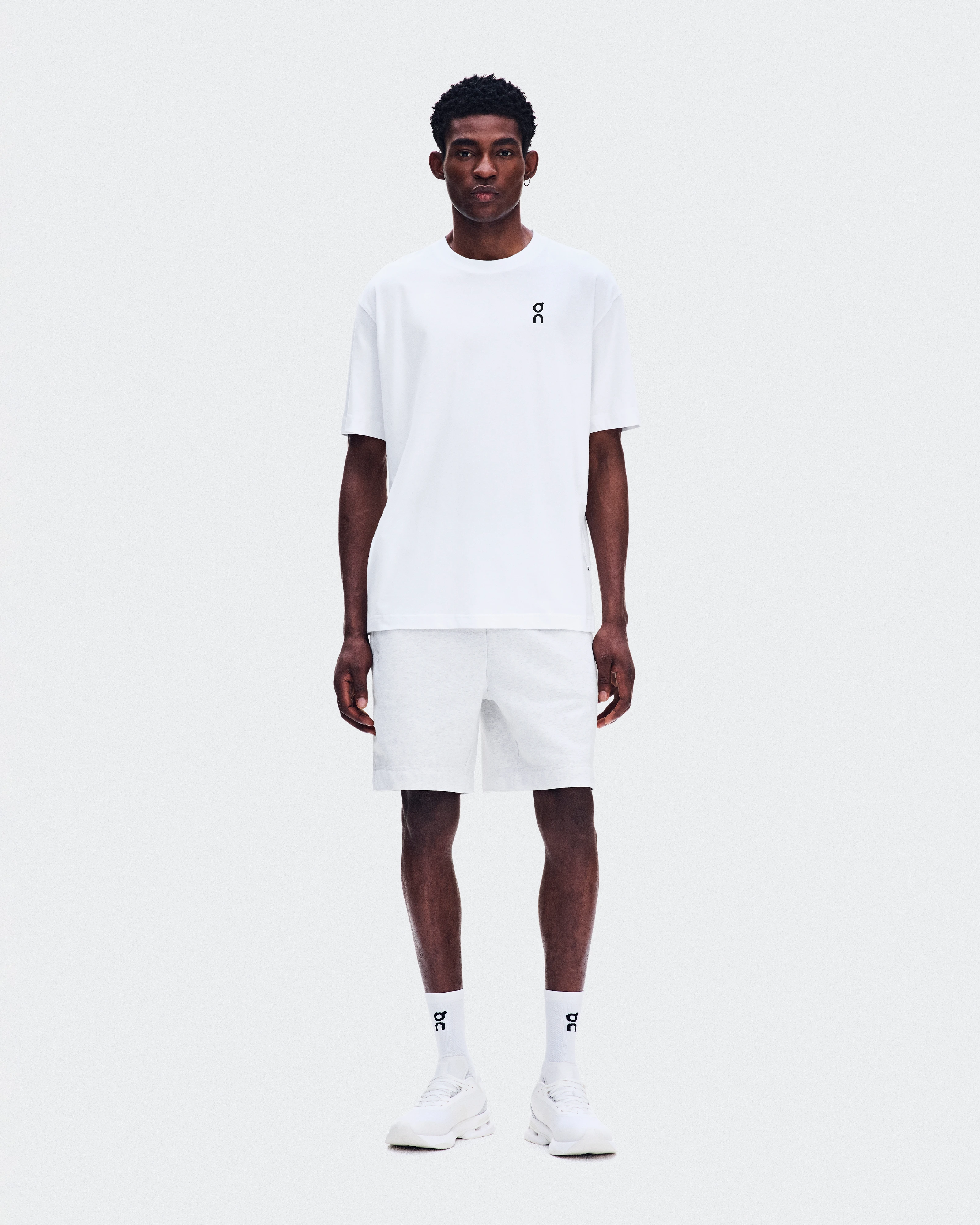 On Club-T Glow White メンズ トップス＆Tシャツ