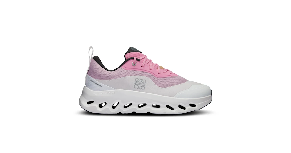 ★TOUT Y EST★ Nuwa Crossback Cloud White 09L1210D1H Men's Cloudtilt LOEWE 2 | Pink | On United States