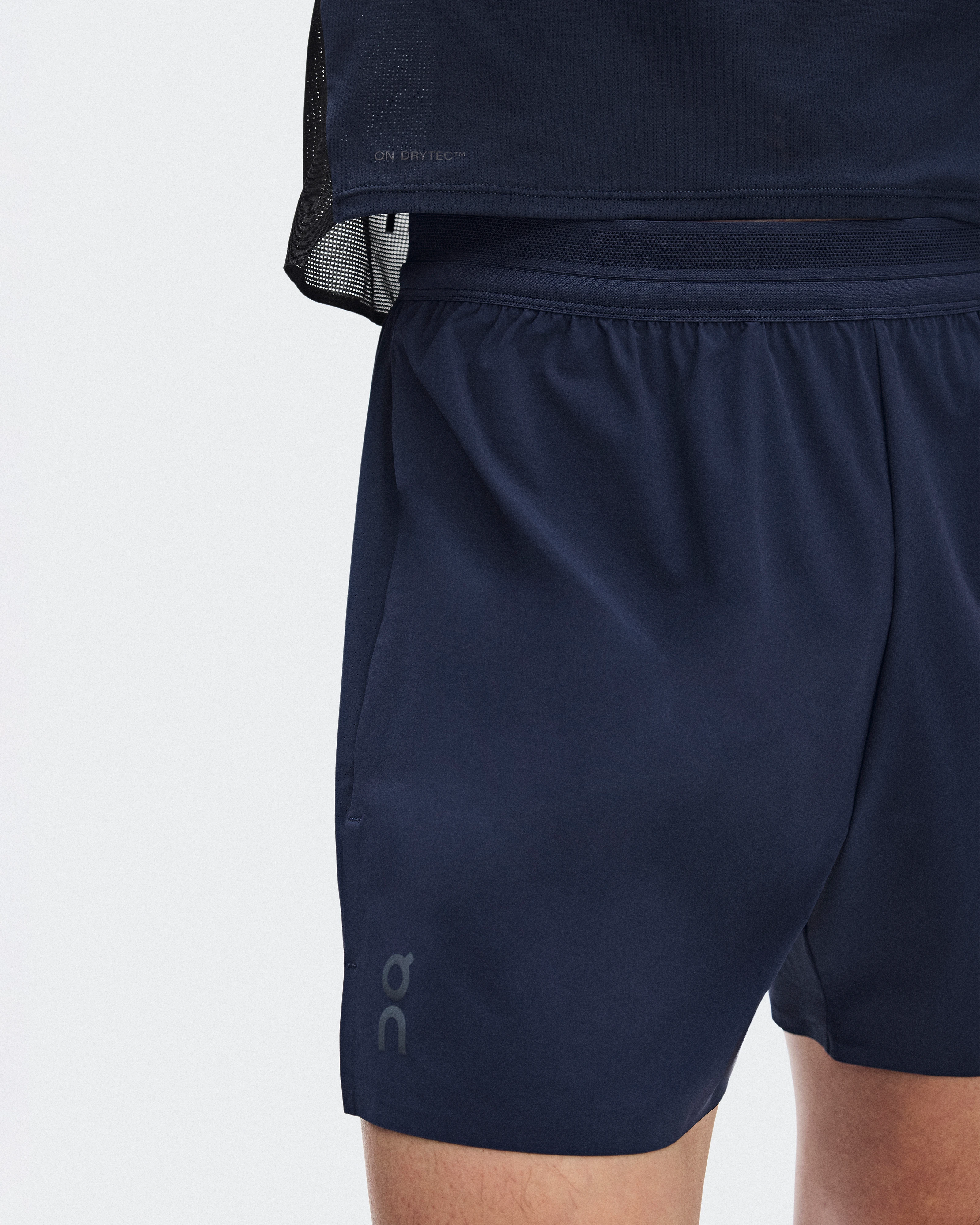 On 5" Performance Shorts Midnight 남성 쇼츠