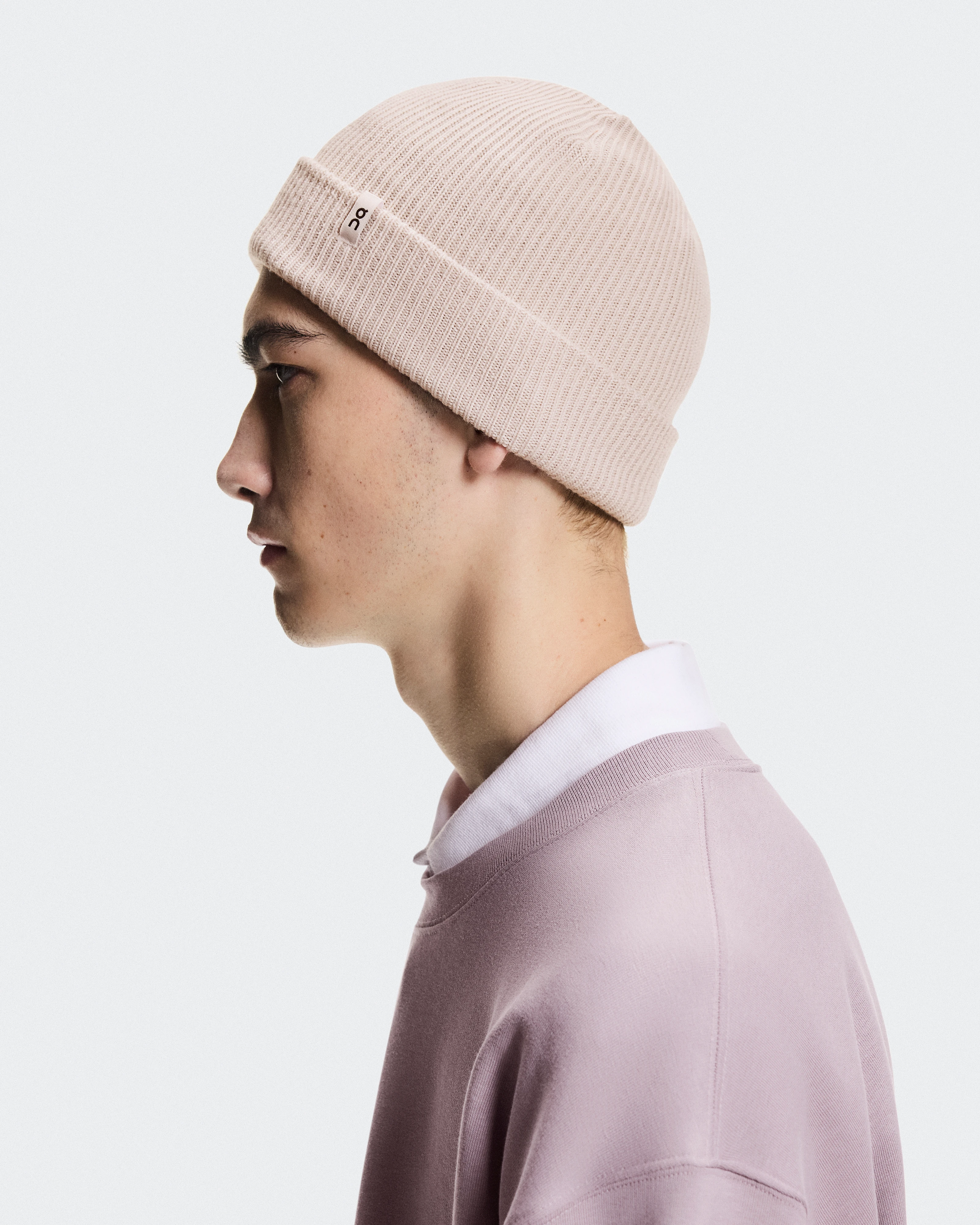 On Merino Beanie Oat Unisex Headwear