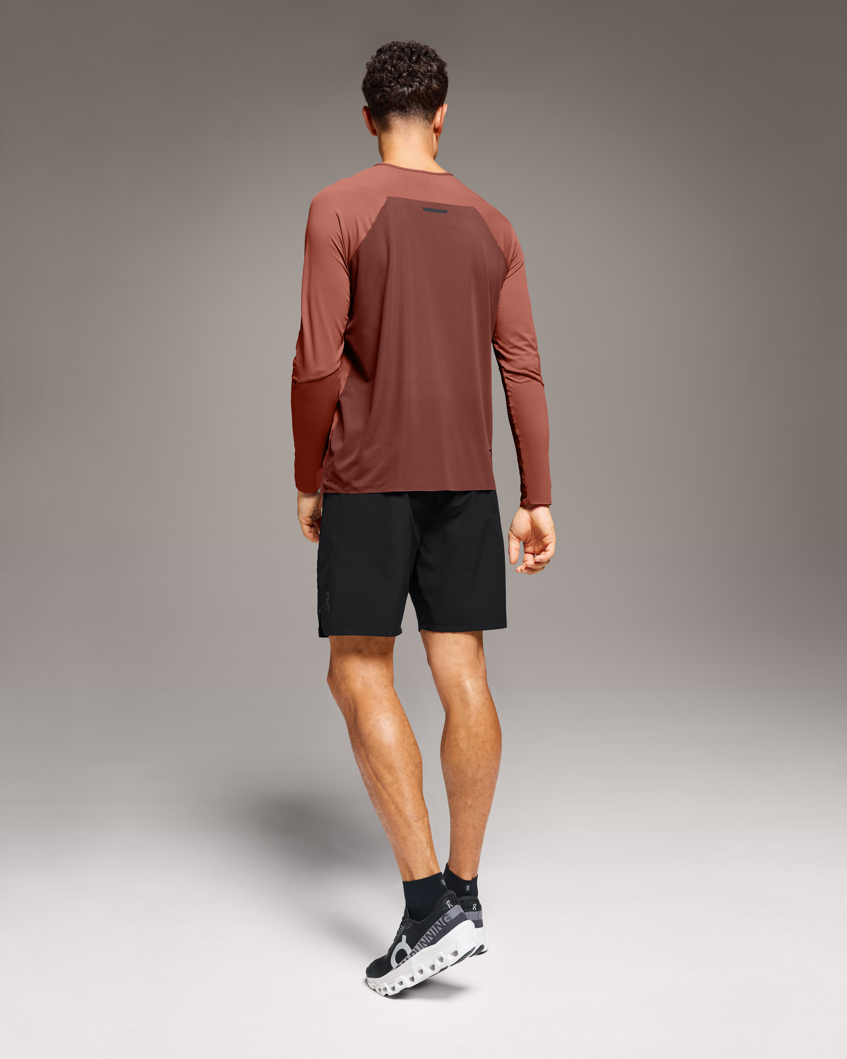 福袋 バースデイ Hybrid Performance Men's Short Canada On | Black | Clothing