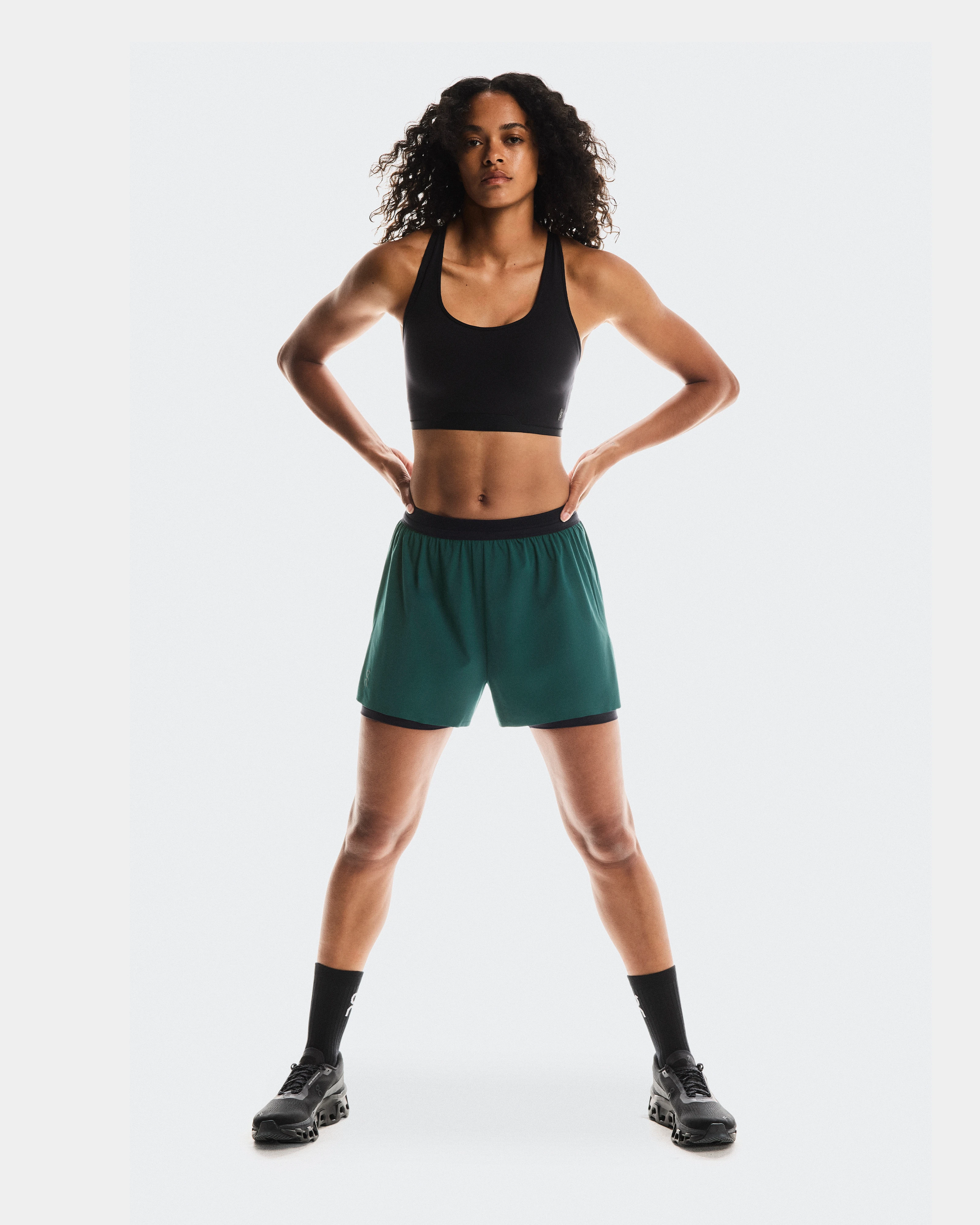 On 3" Performance 2/1 Shorts Spirulina & Black Women Shorts