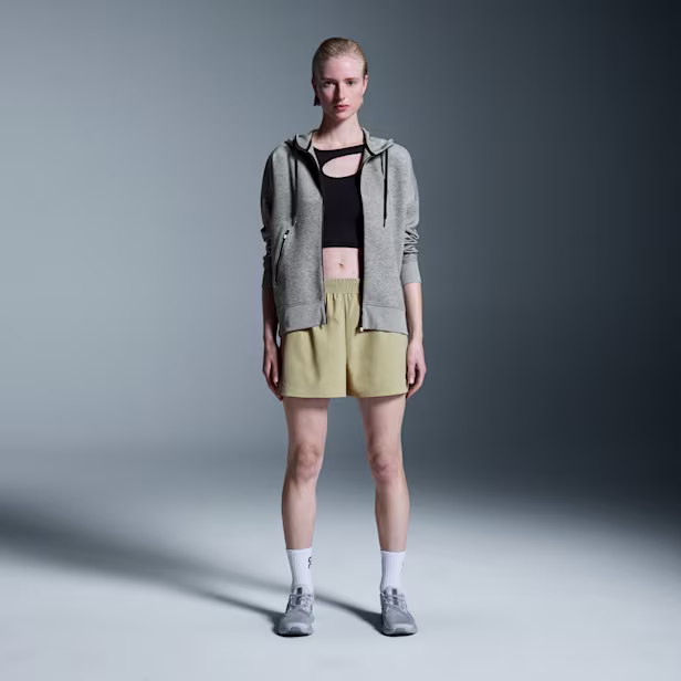 Focus Shorts in Caper