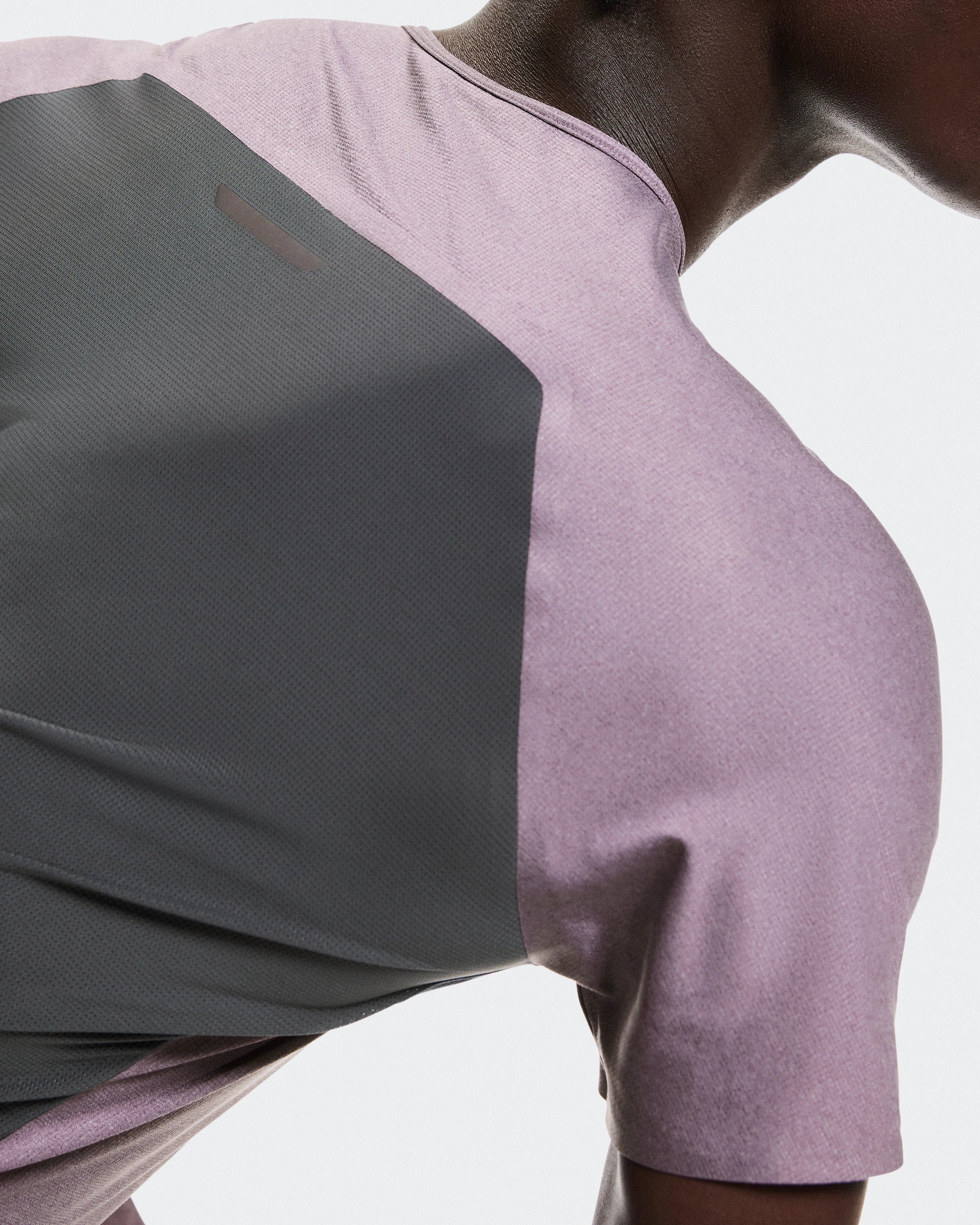 On Performance-T Dewberry & Eclipse Men Tops and t-shirts