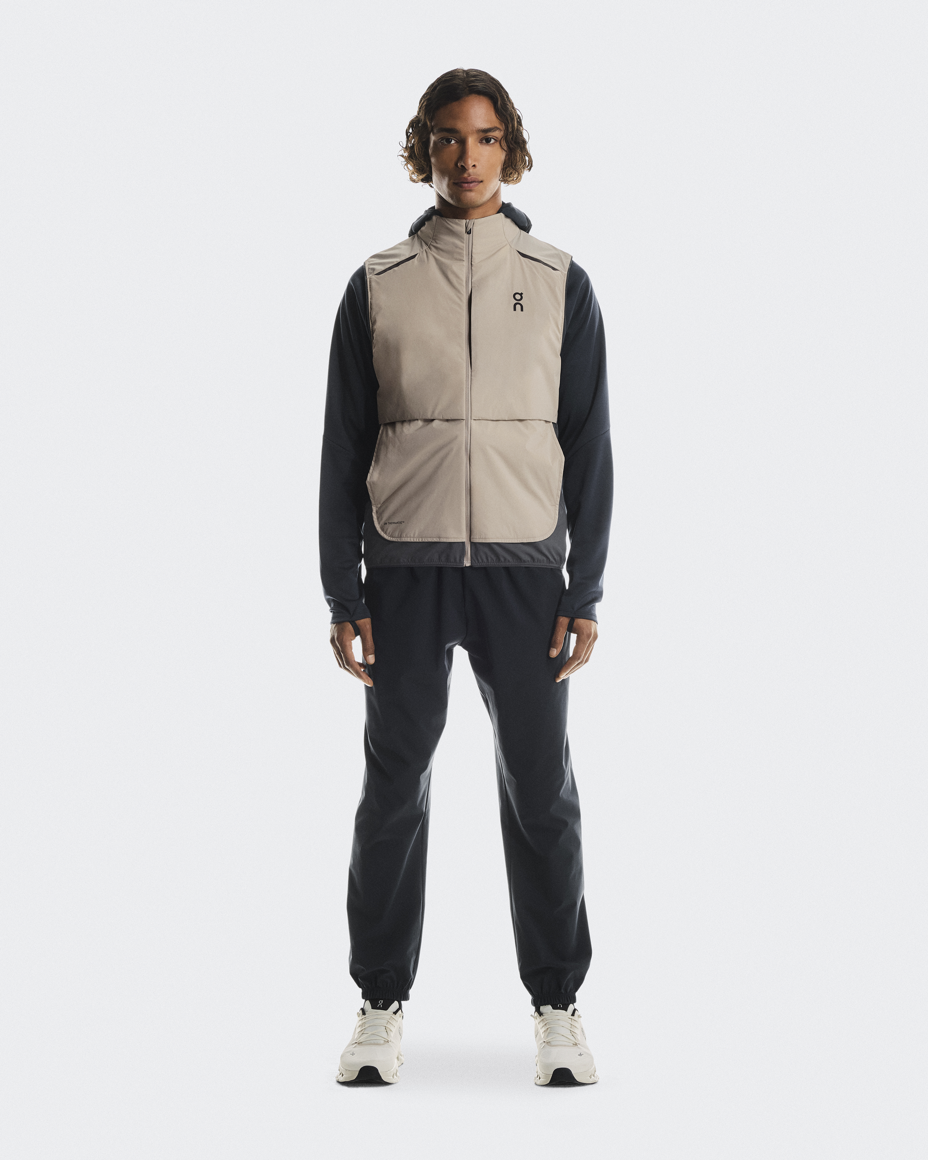 On Men's Weather Vest in Desert/Eclipse, Size: 2XL, Polyamide Mesh Polyester